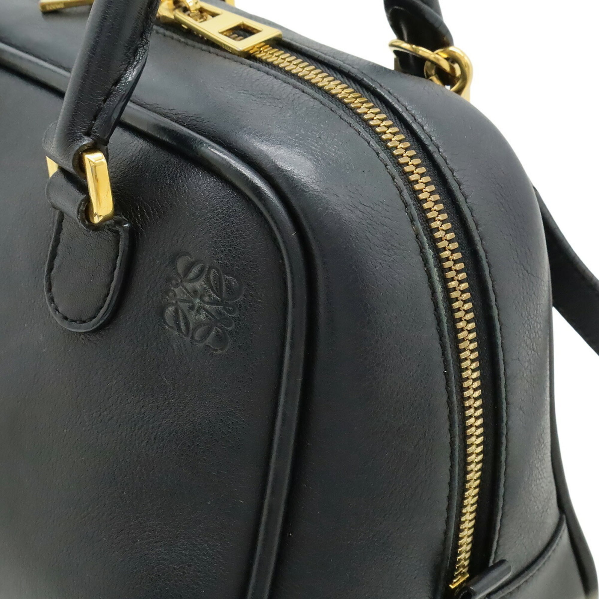 Loewe Amazona Black Leather Handbag Shoulder Bag (Pre-Owned)