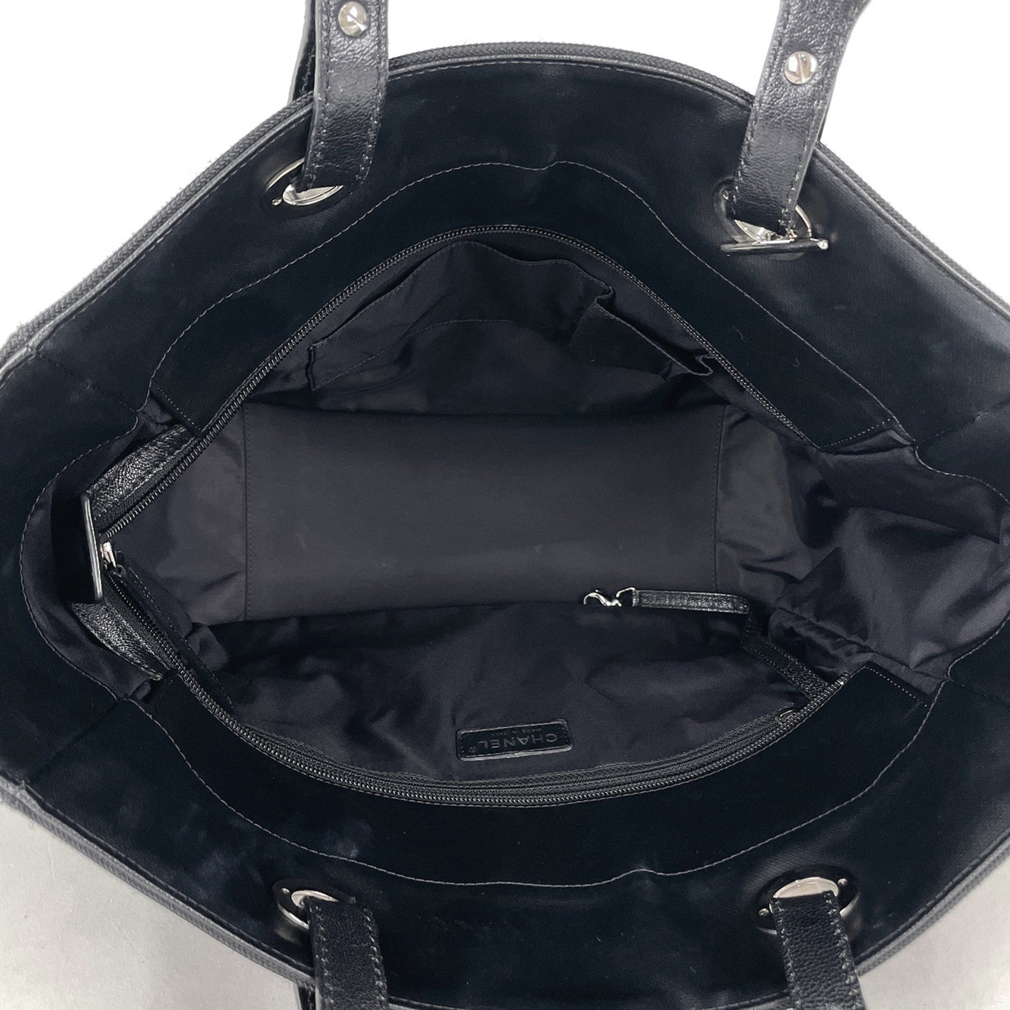 Chanel Black Coated Canvas Tote Bag (Pre-Owned)