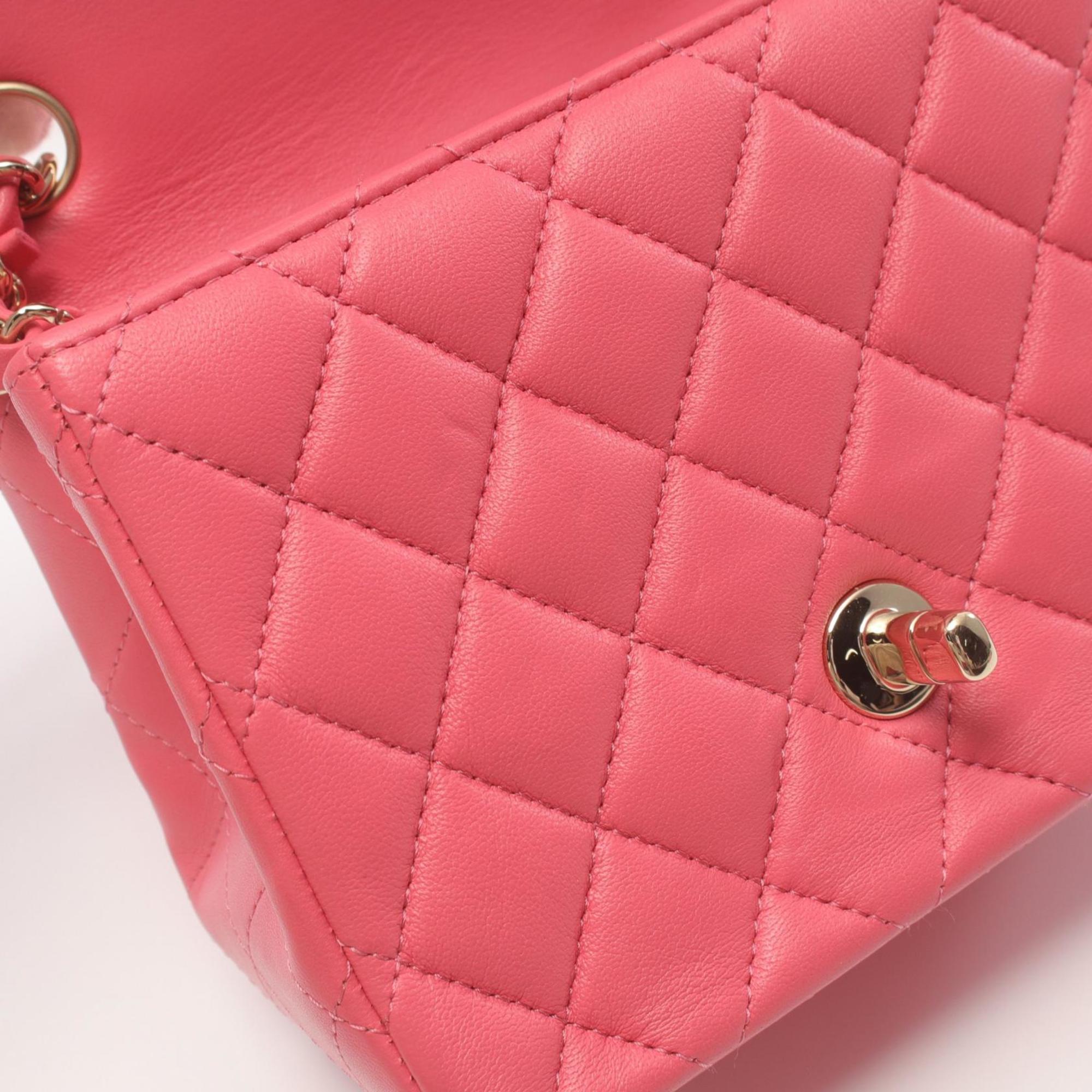 Chanel Pink Leather Shoulder Bag (Pre-Owned)