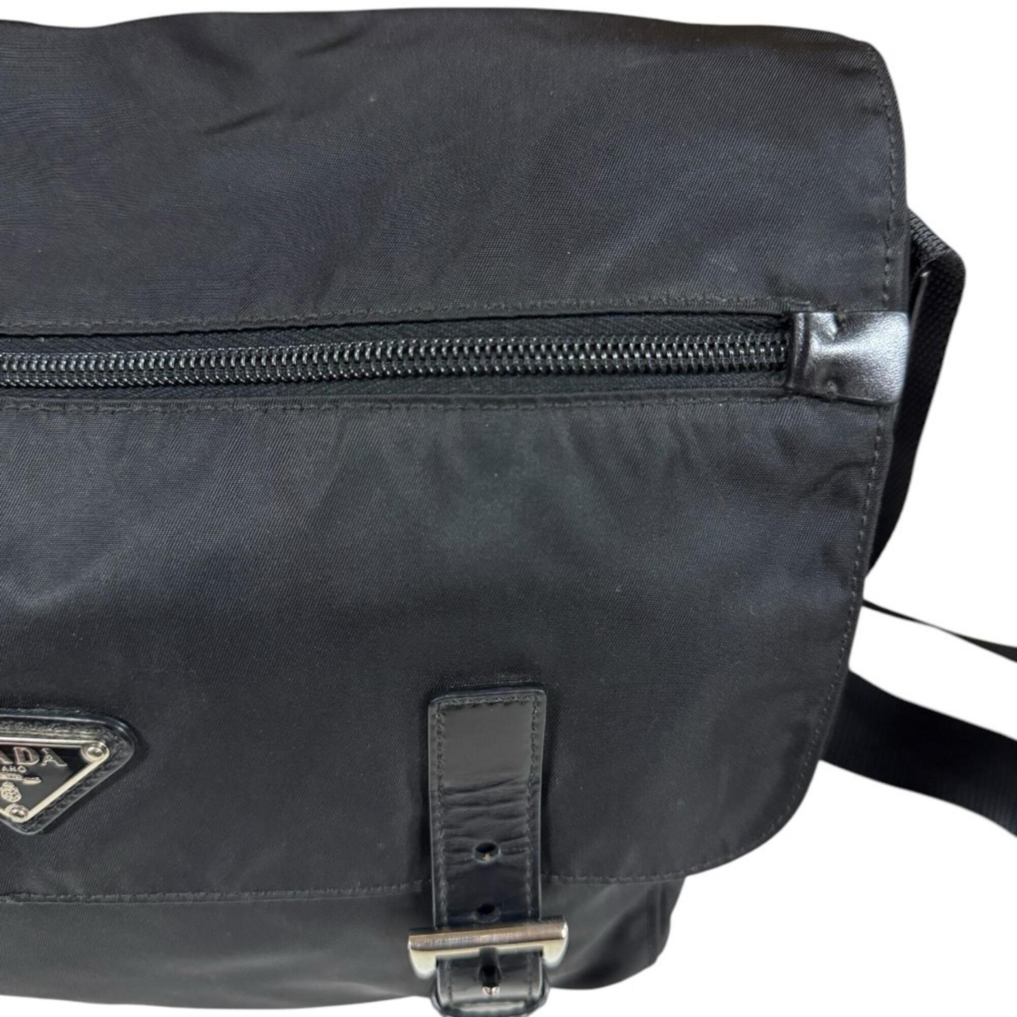 Prada Black Nylon Leather Shoulder Bag (Pre-Owned)