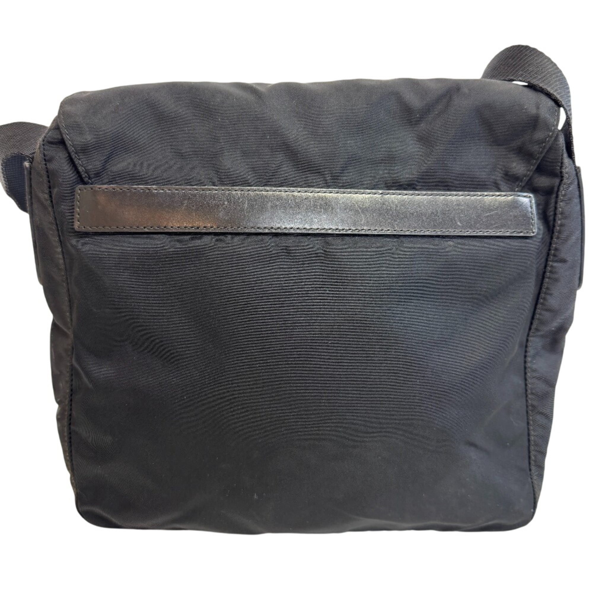 Prada Black Nylon Shoulder Bag (Pre-Owned)