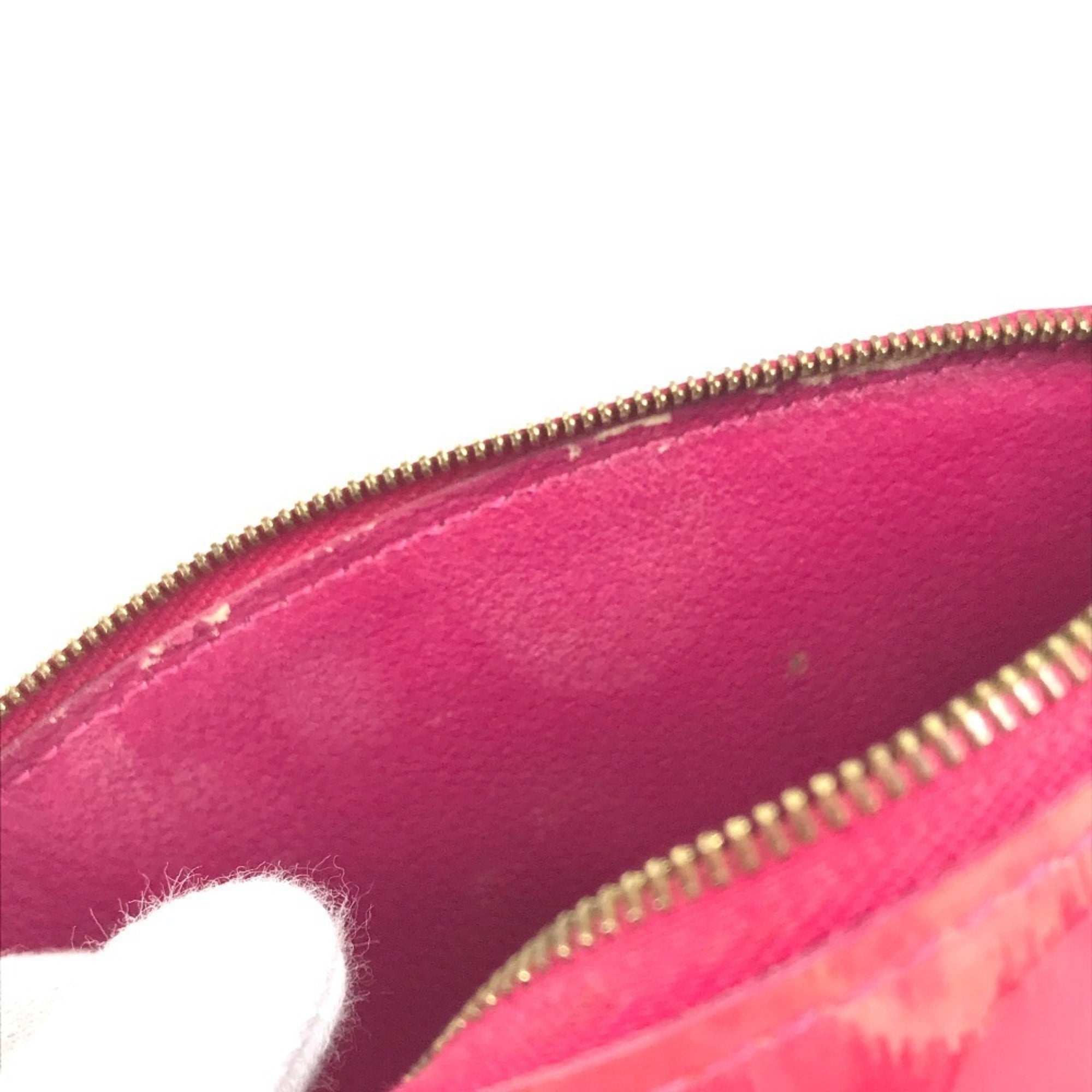 Louis Vuitton Pink Monogram Vernis Pochette Pouch (Pre-Owned)