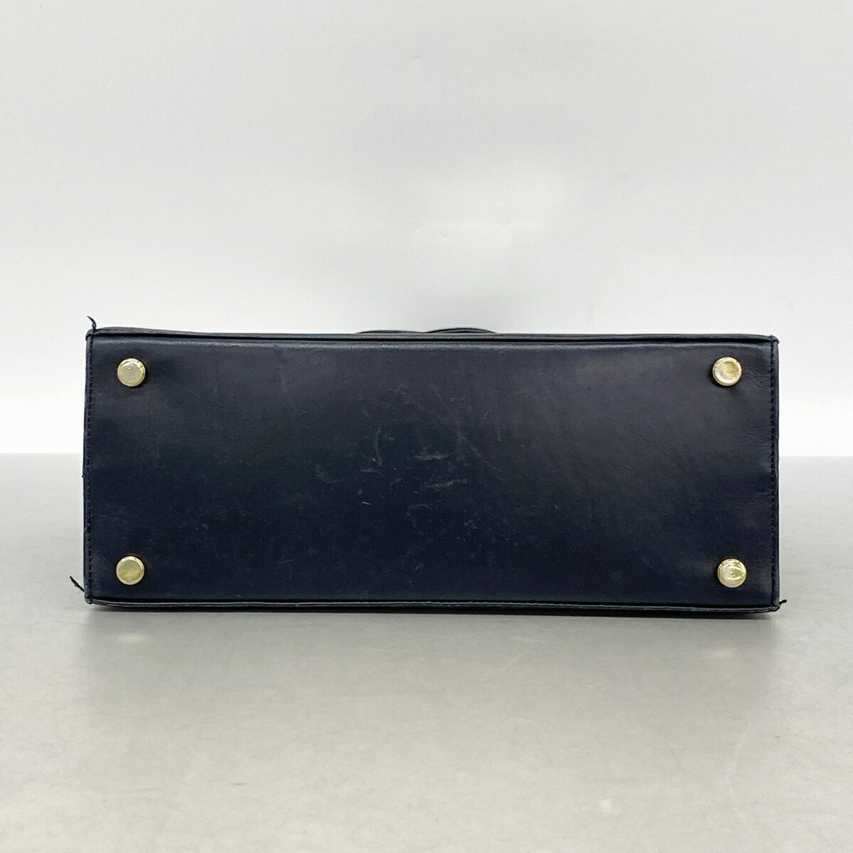 Salvatore Ferragamo Navy Leather Handbag (Pre-Owned)