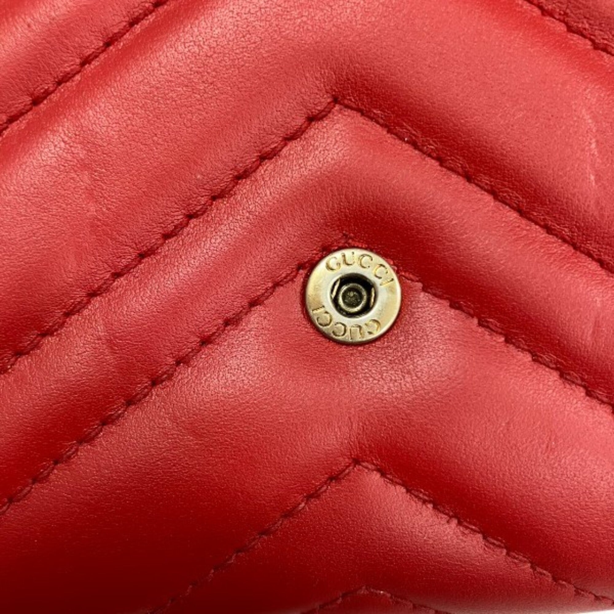 Gucci Red Color Chain/Shoulder Wallet (Pre-Owned)