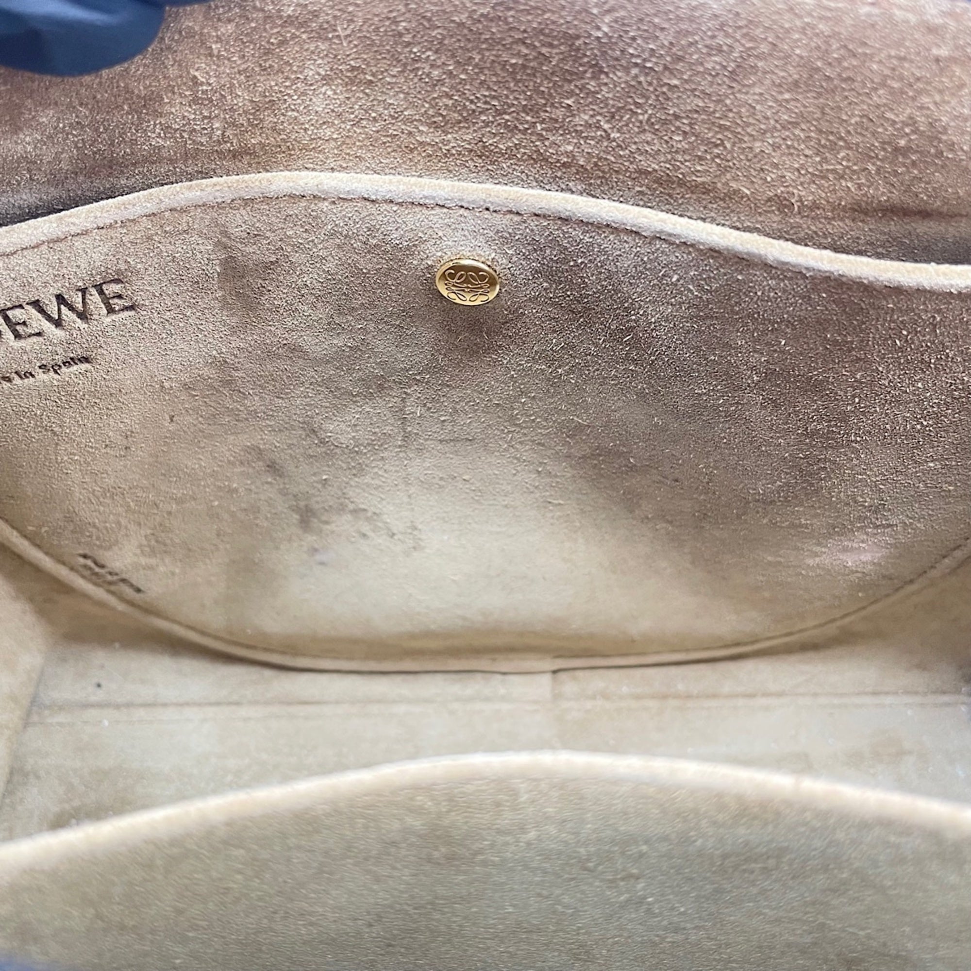 Loewe Pink Leather Handbag (Pre-Owned)