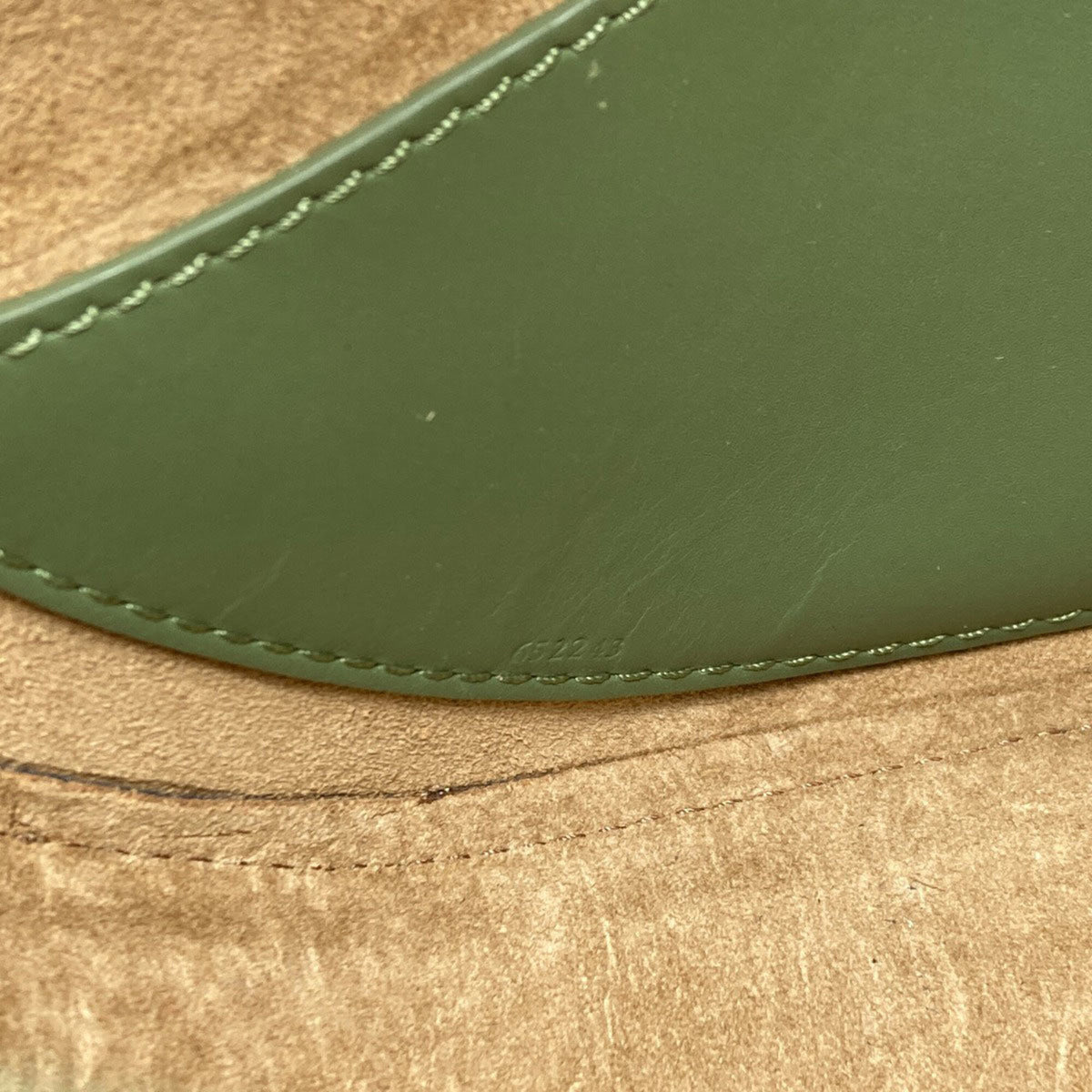 Loewe Green Leather Shoulder Bag (Pre-Owned)