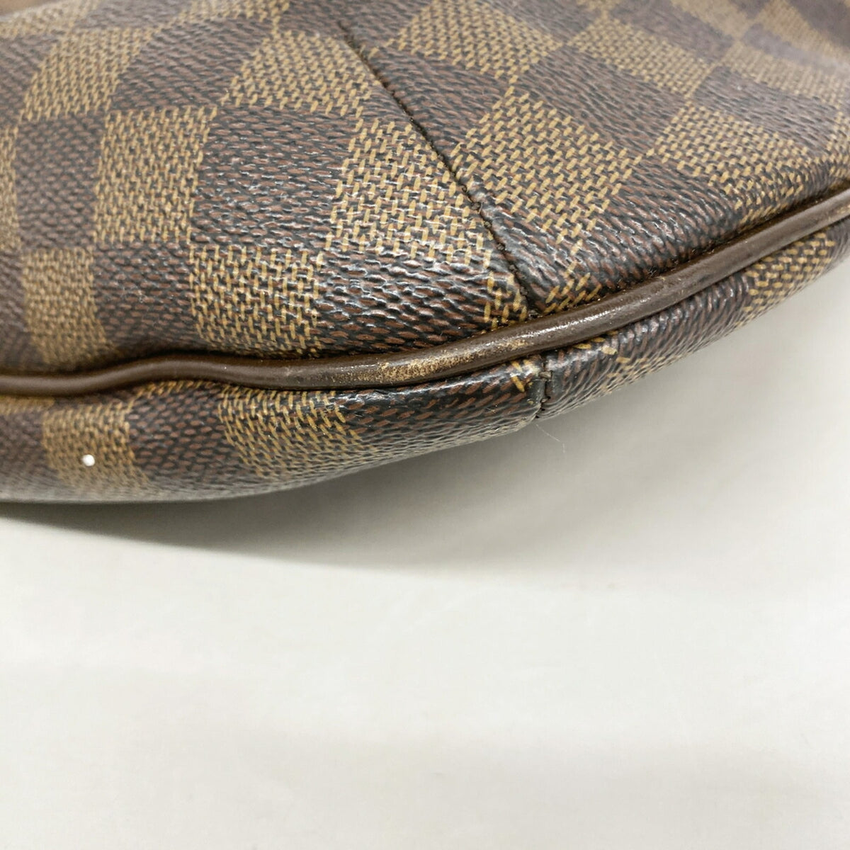 Louis Vuitton Ebene Shoulder Bag (Pre-Owned)