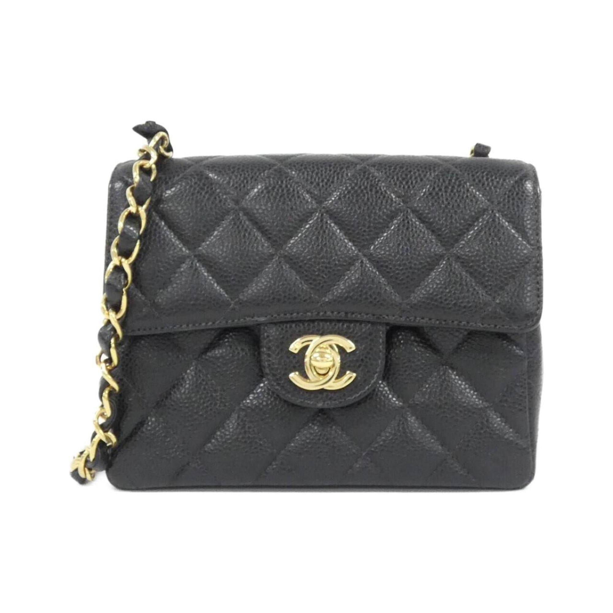 Chanel Black Grained Calfskin Shoulder Bag (Pre-Owned)
