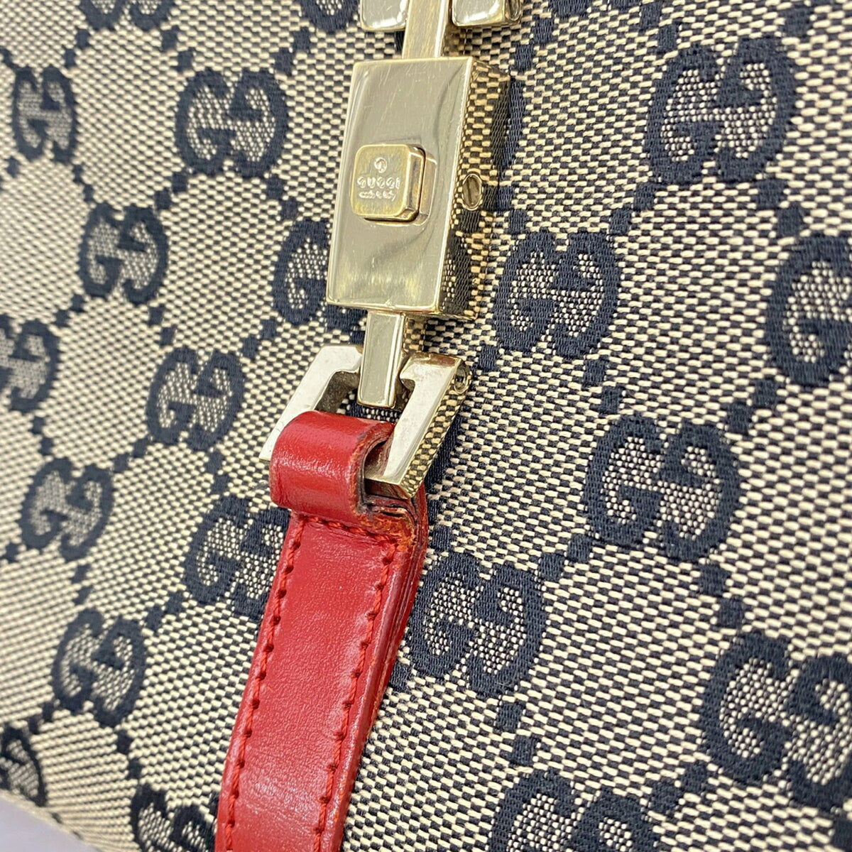 Gucci Beige Red Color Canvas Handbag (Pre-Owned)