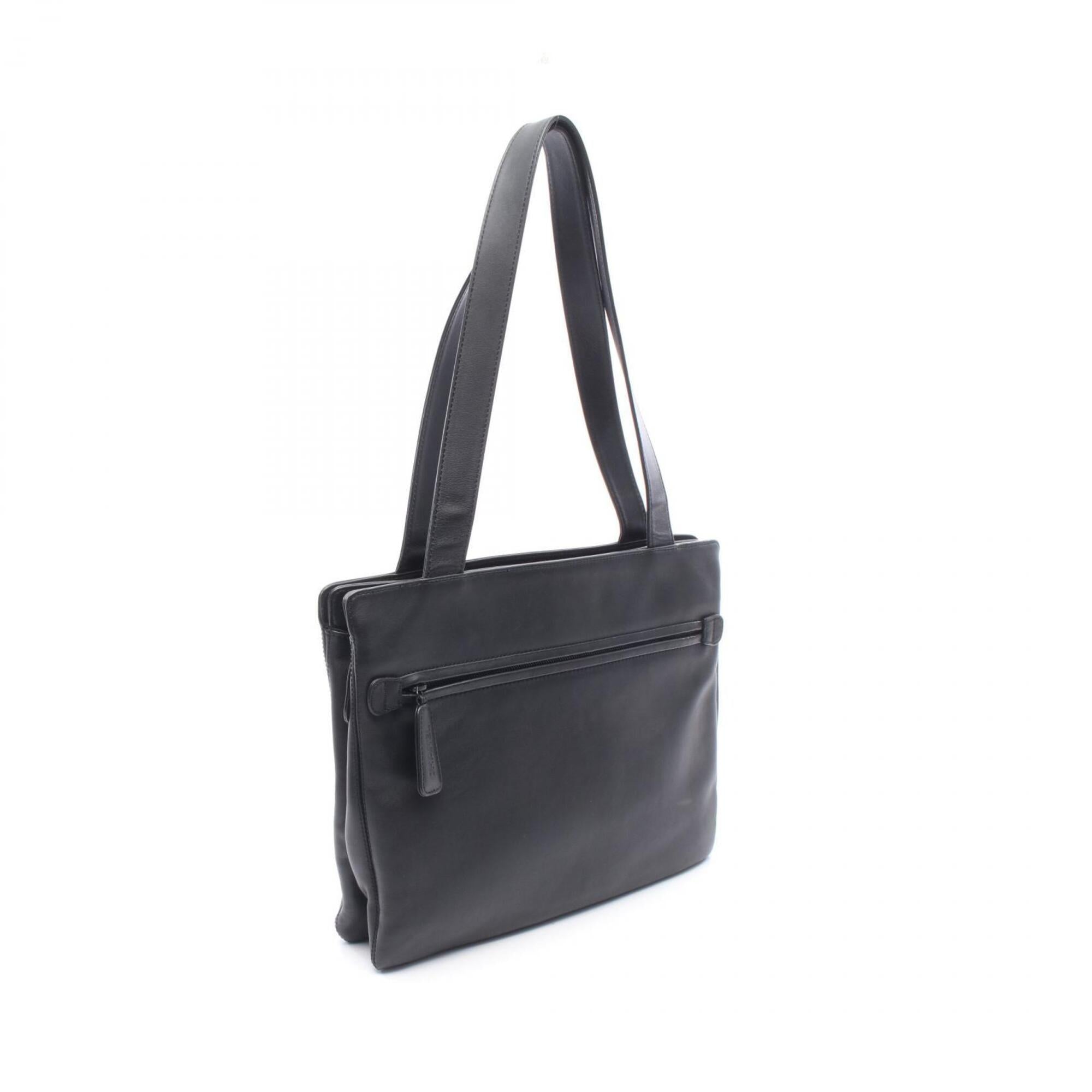 Chanel Black Leather Handbag Tote Bag (Pre-Owned)