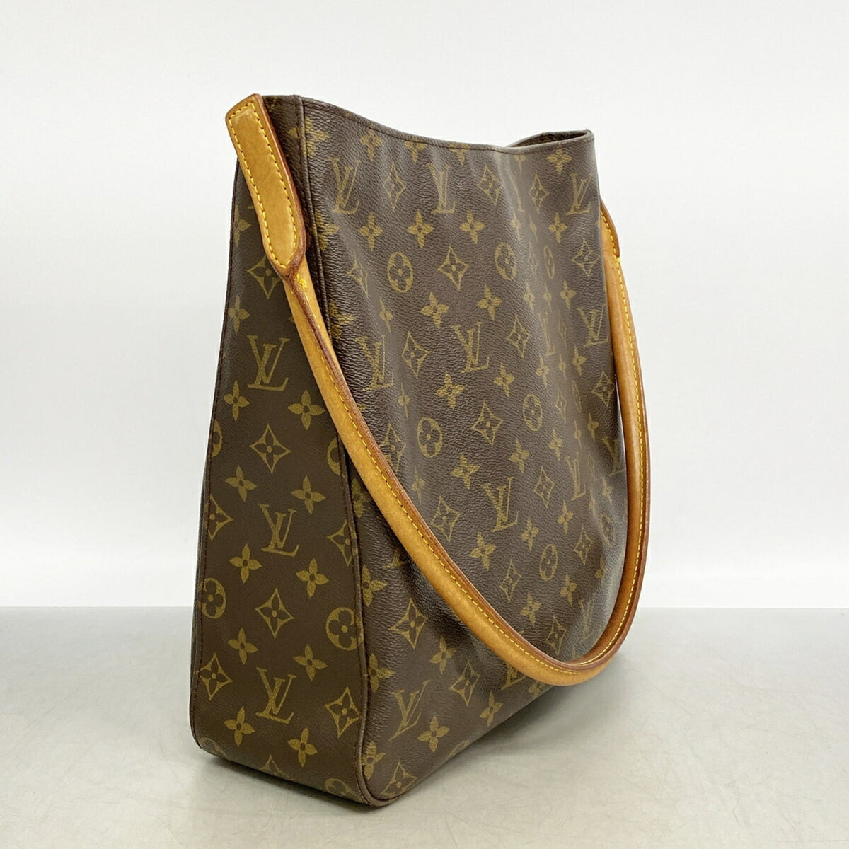 Louis Vuitton Brown Shoulder Bag (Pre-Owned)
