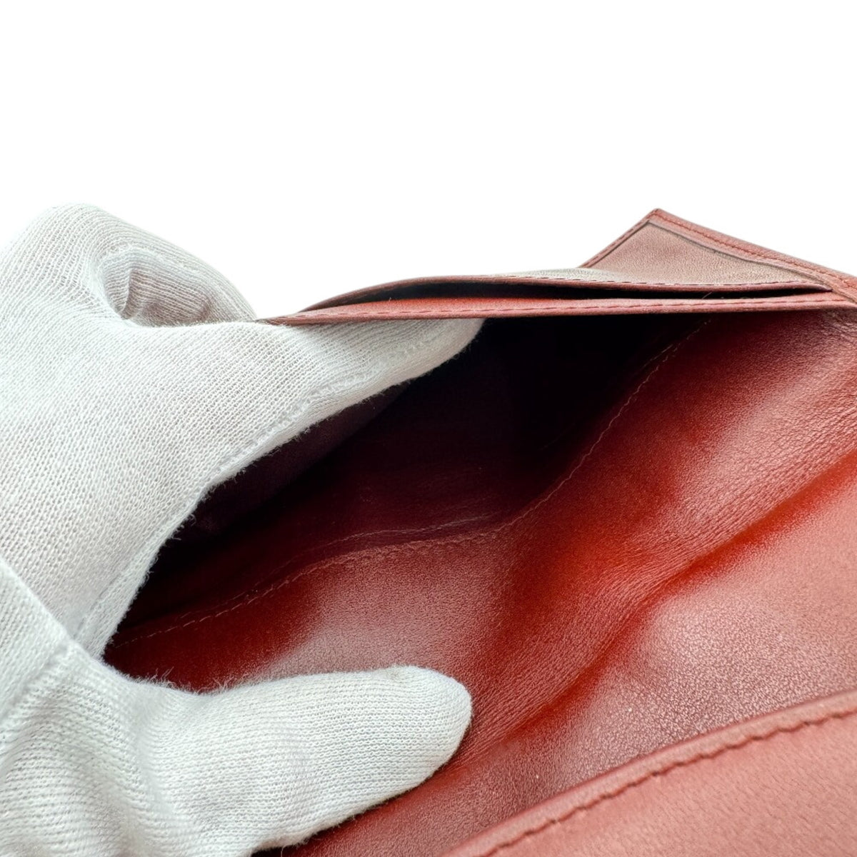 Cartier Must Red Color Leather Long Wallet (Bi-Fold) (Pre-Owned)