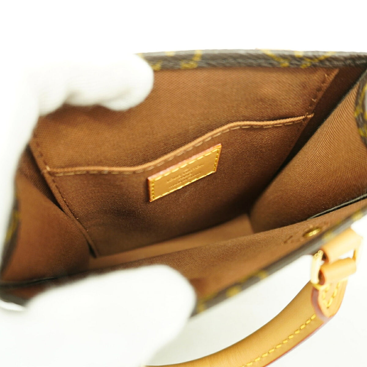 Louis Vuitton Brown Handbag (Pre-Owned)