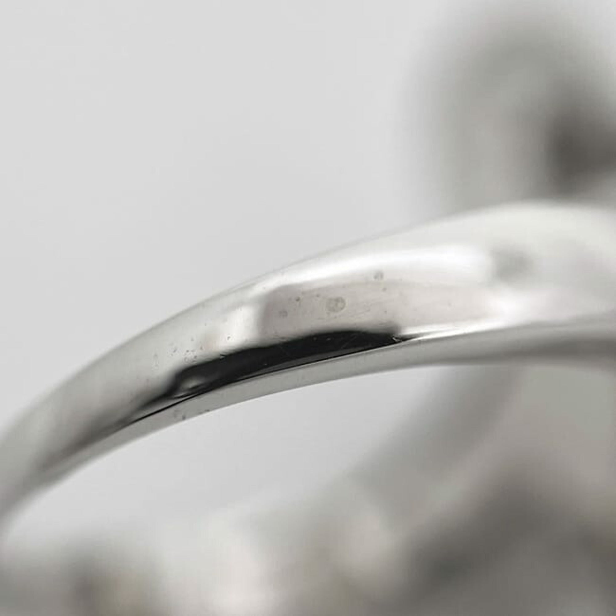 Bvlgari White Gold White Gold (18K) Band Ring (Pre-Owned)