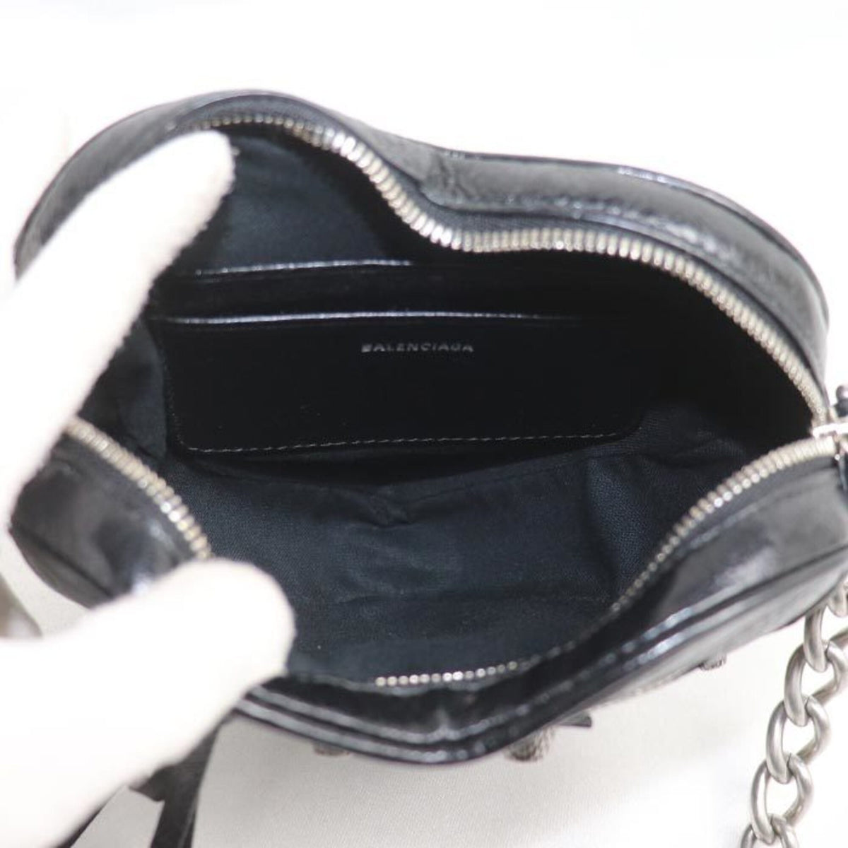 Balenciaga Black Leather Shoulder Bag (Pre-Owned)
