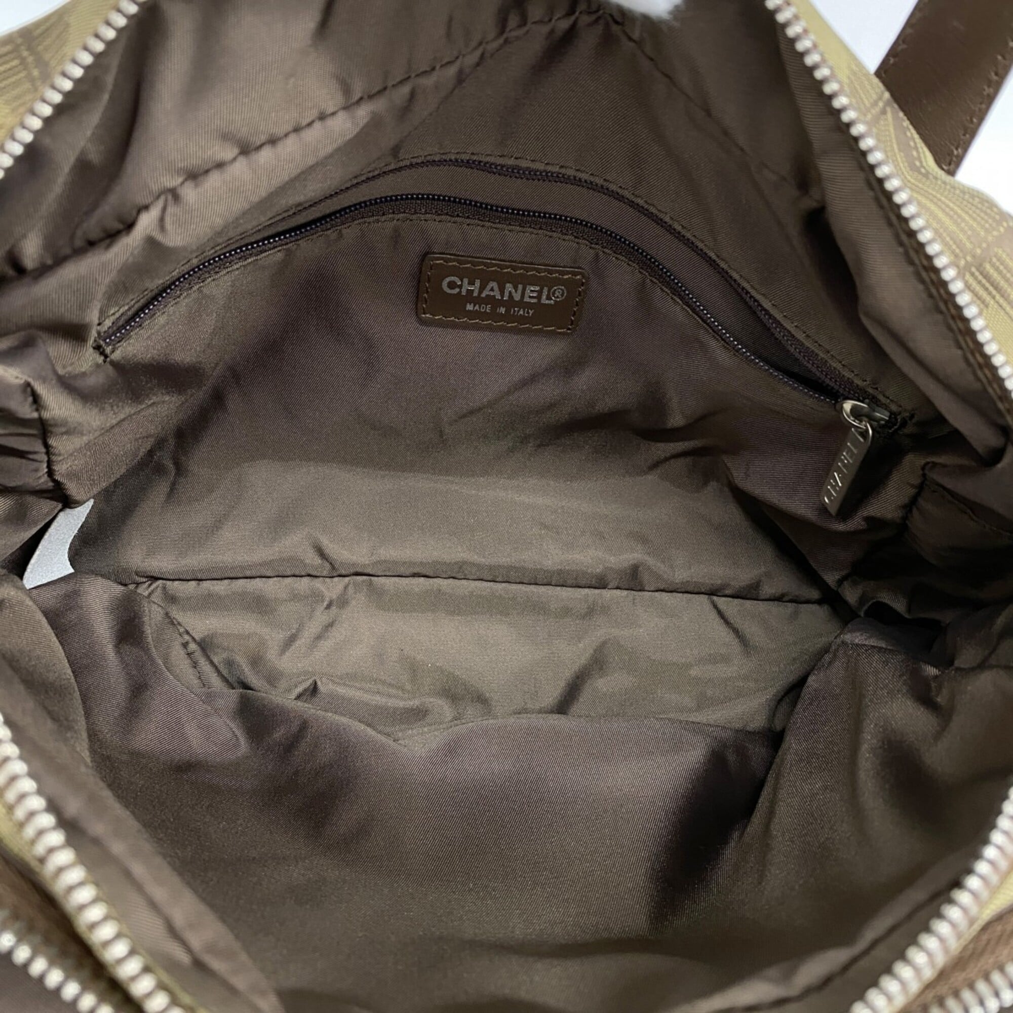 Chanel Khaki Nylon Handbag (Pre-Owned)