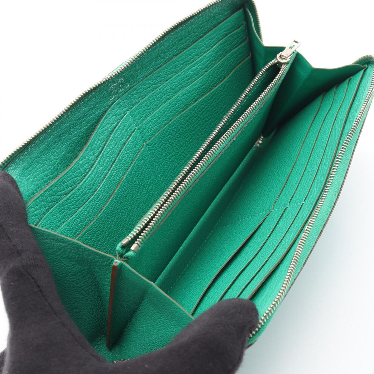 Hermes Green Mint Green Chevre Leather Long Wallet (Bi-Fold) (Pre-Owned)