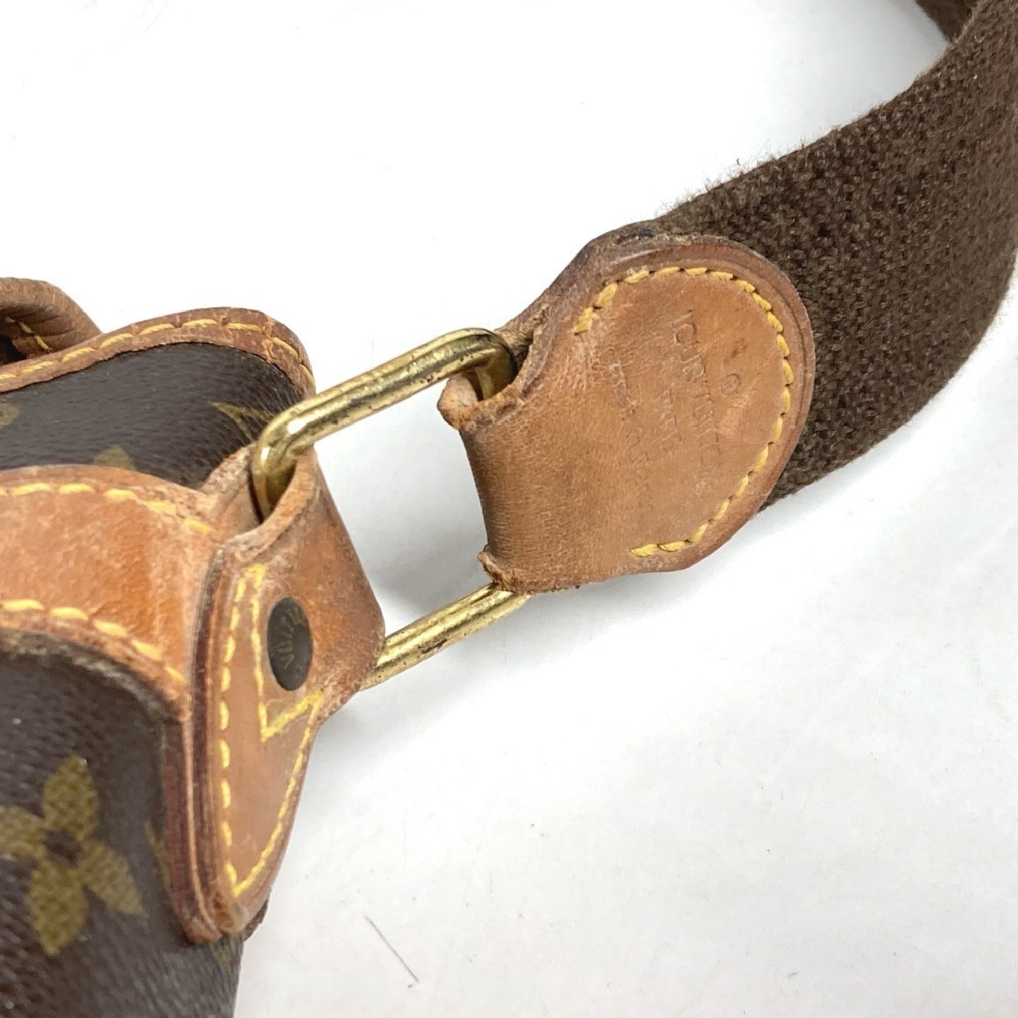 Louis Vuitton Brown Monogram Messenger Bag Shoulder Bag (Pre-Owned)