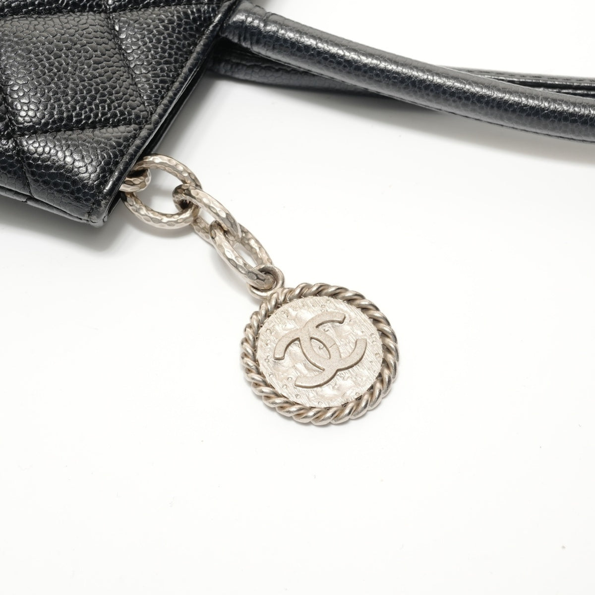 Chanel Black Grained Calfskin Tote Bag (Pre-Owned)