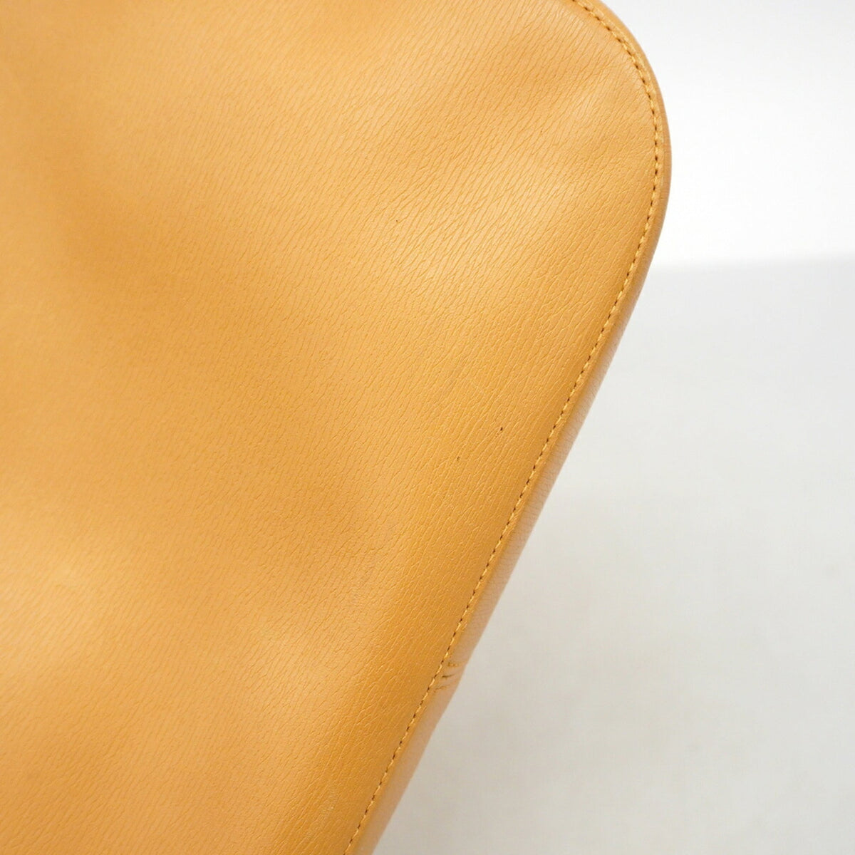 Gucci Light Brown Leather Handbag (Pre-Owned)