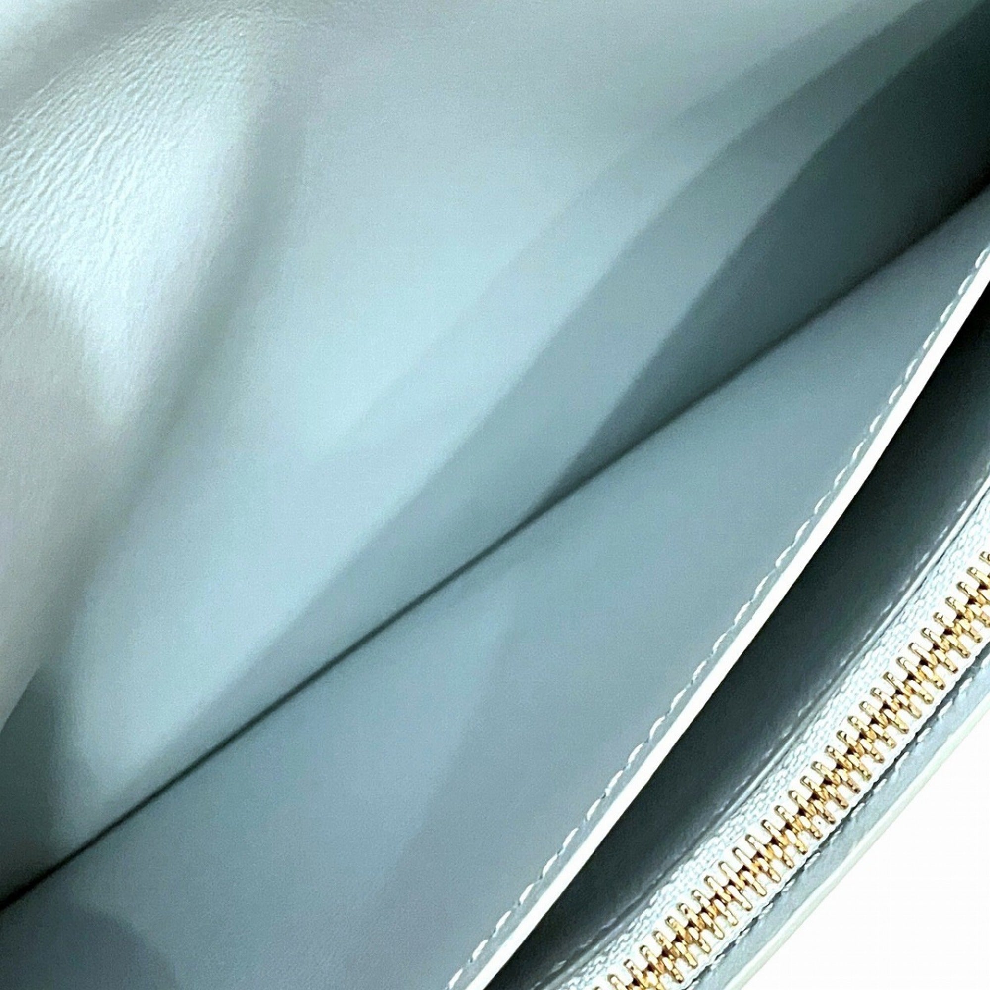 Louis Vuitton Taurillon Beige Leather Long Wallet (Bi-Fold) (Pre-Owned)