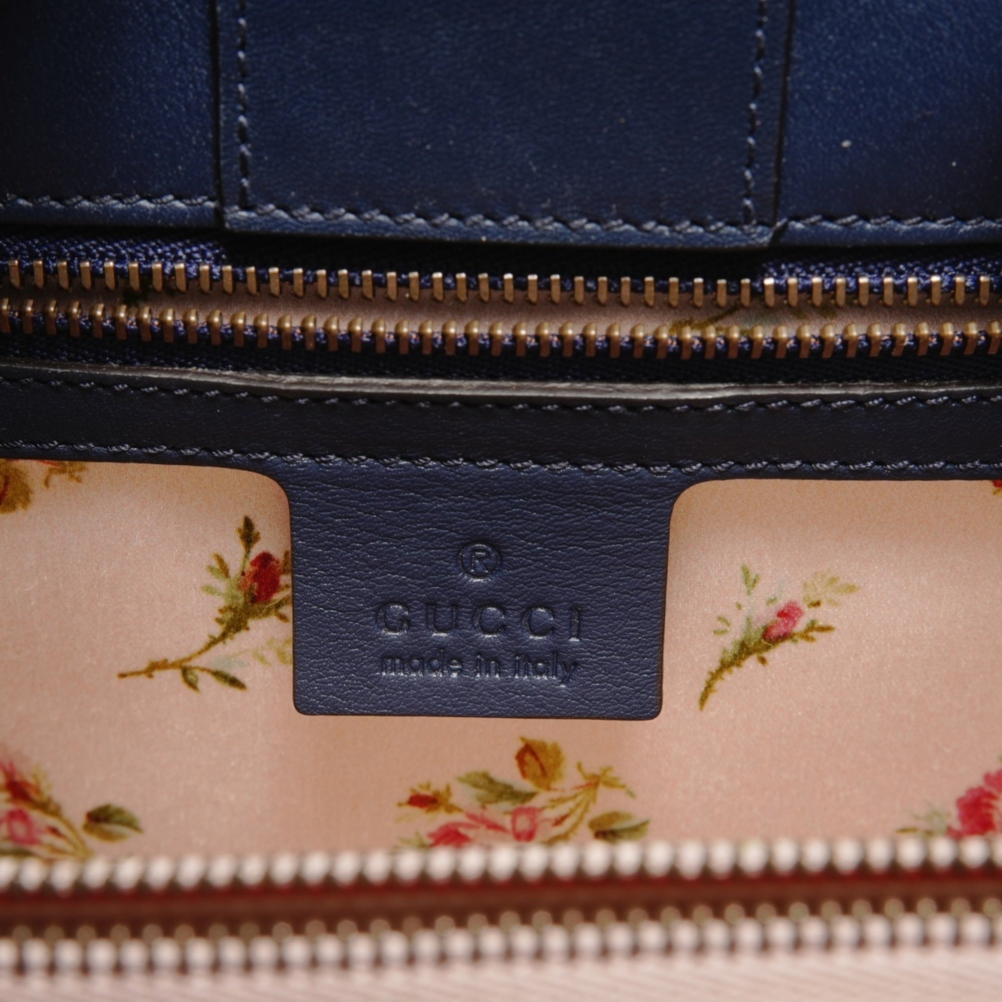 Gucci Gg Marmont Blue Denim Shoulder Bag (Pre-Owned)