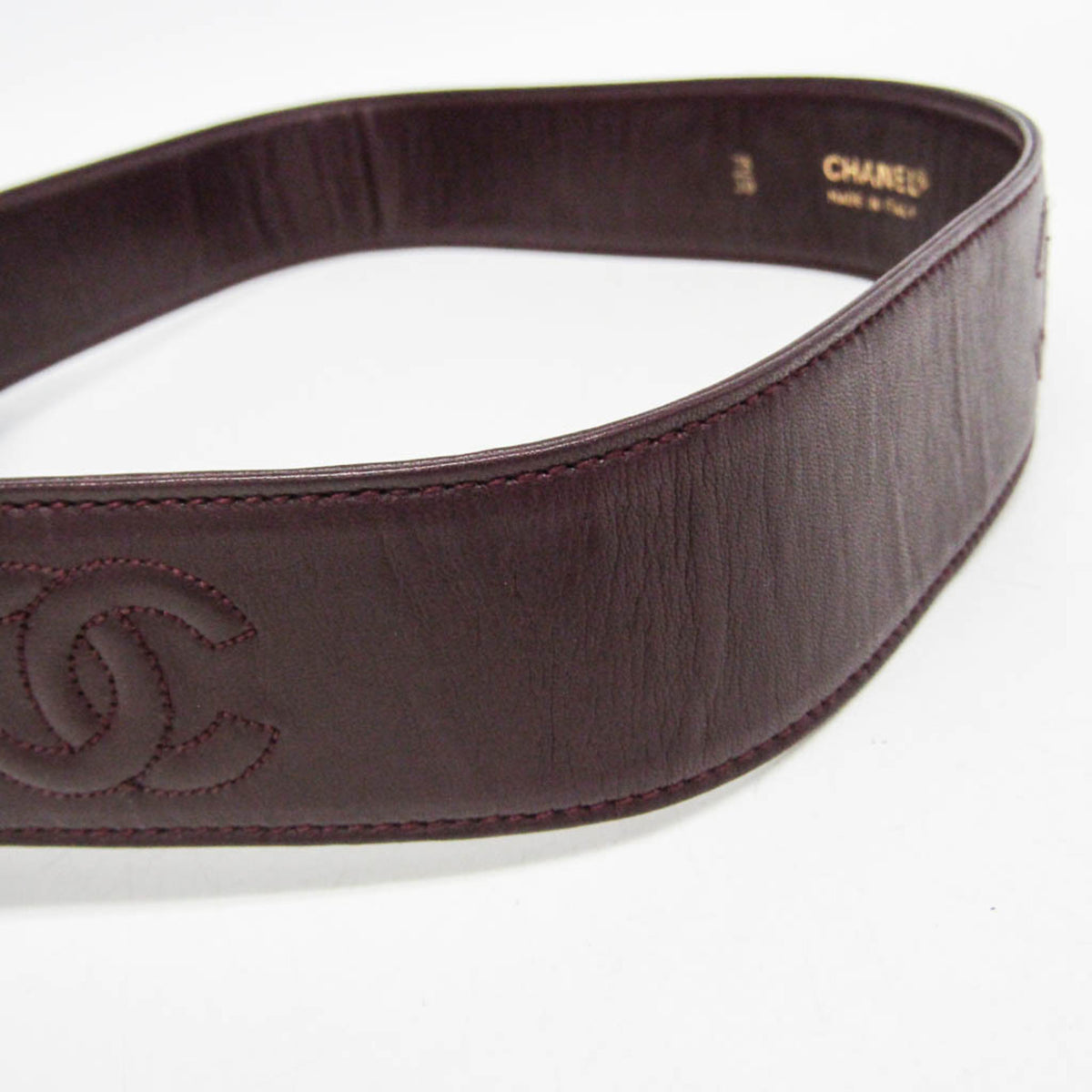 Chanel Burgundy Standard Belt (Pre-Owned)