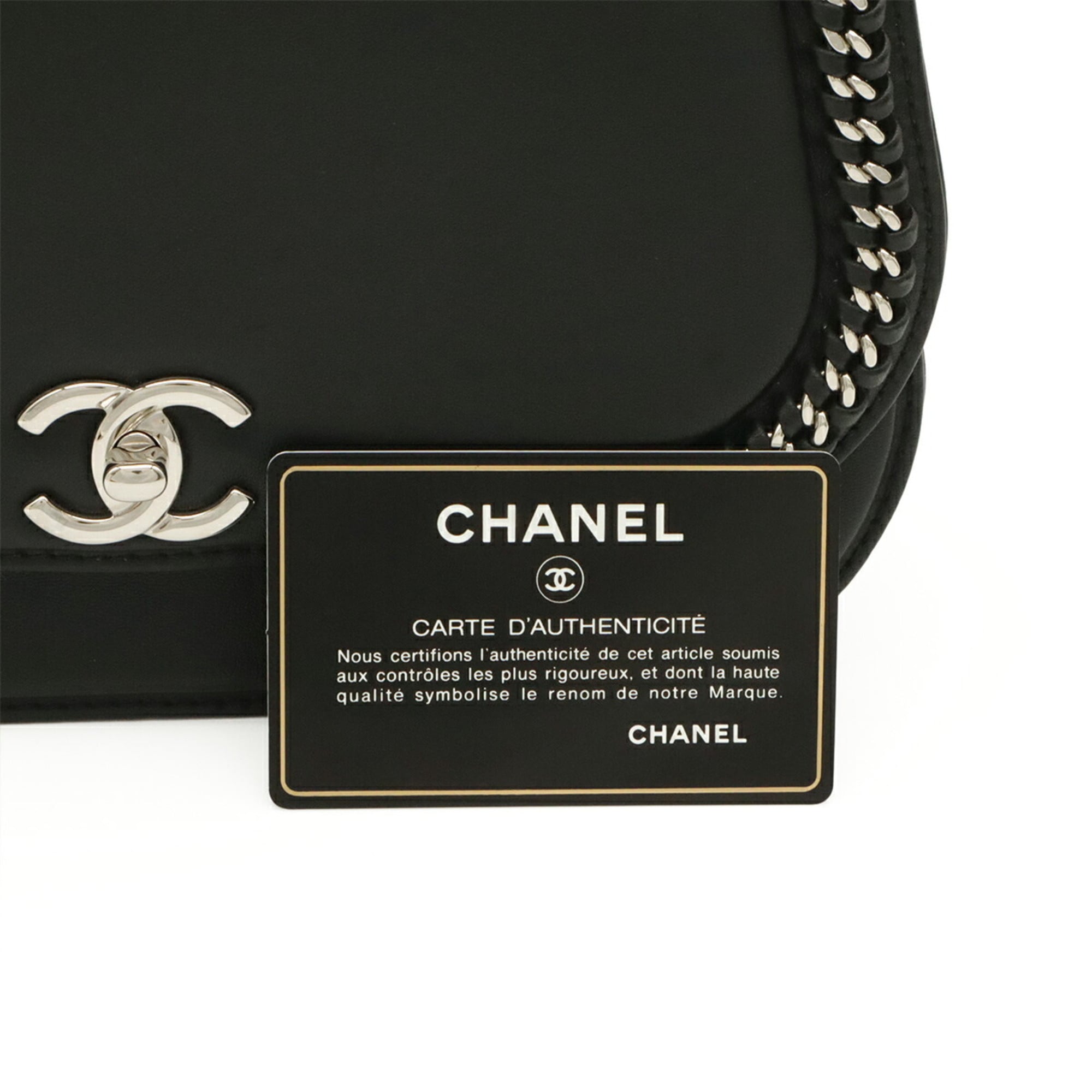 Chanel Black Leather Pochette Shoulder Bag (Pre-Owned)