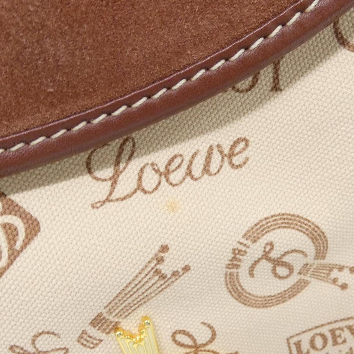 Loewe Beige Brown Red Color Canvas Shoulder Bag (Pre-Owned)