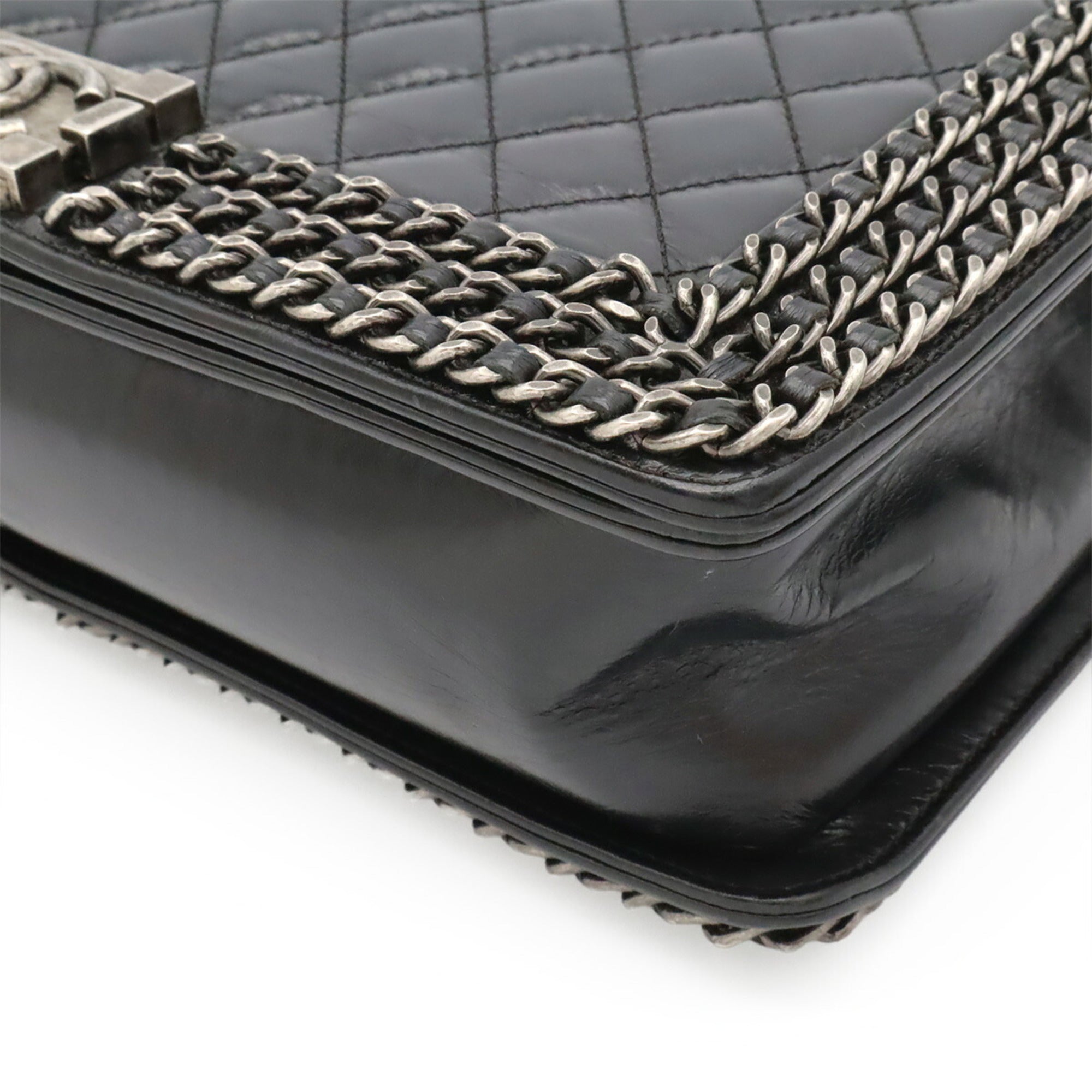 Chanel Dark Navy Leather Shoulder Bag (Pre-Owned)