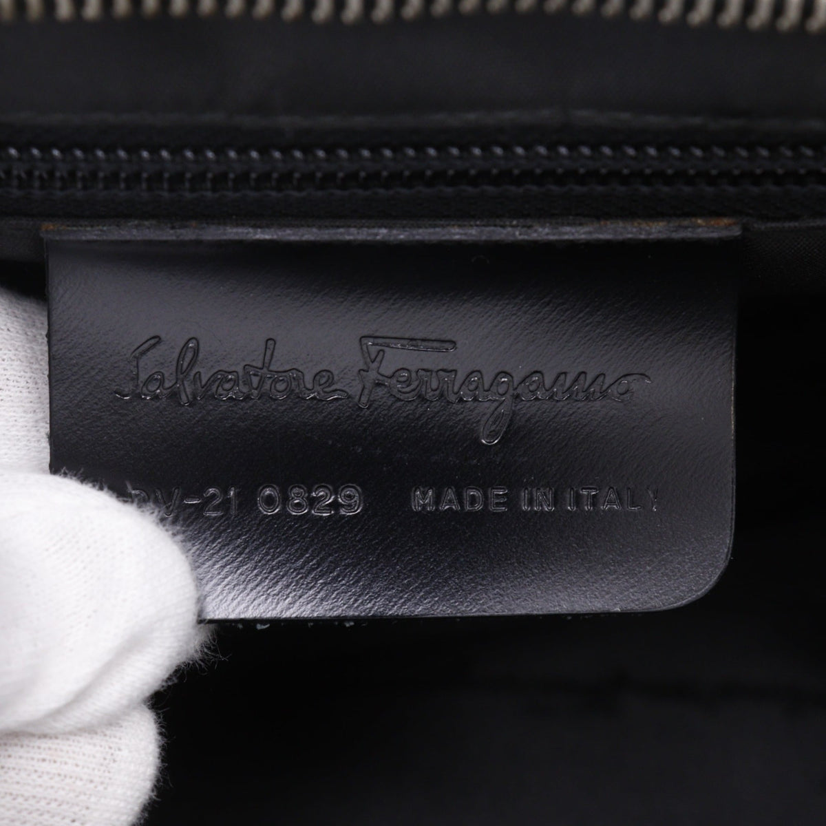 Salvatore Ferragamo Gancini Black Wool Tote Bag (Pre-Owned)