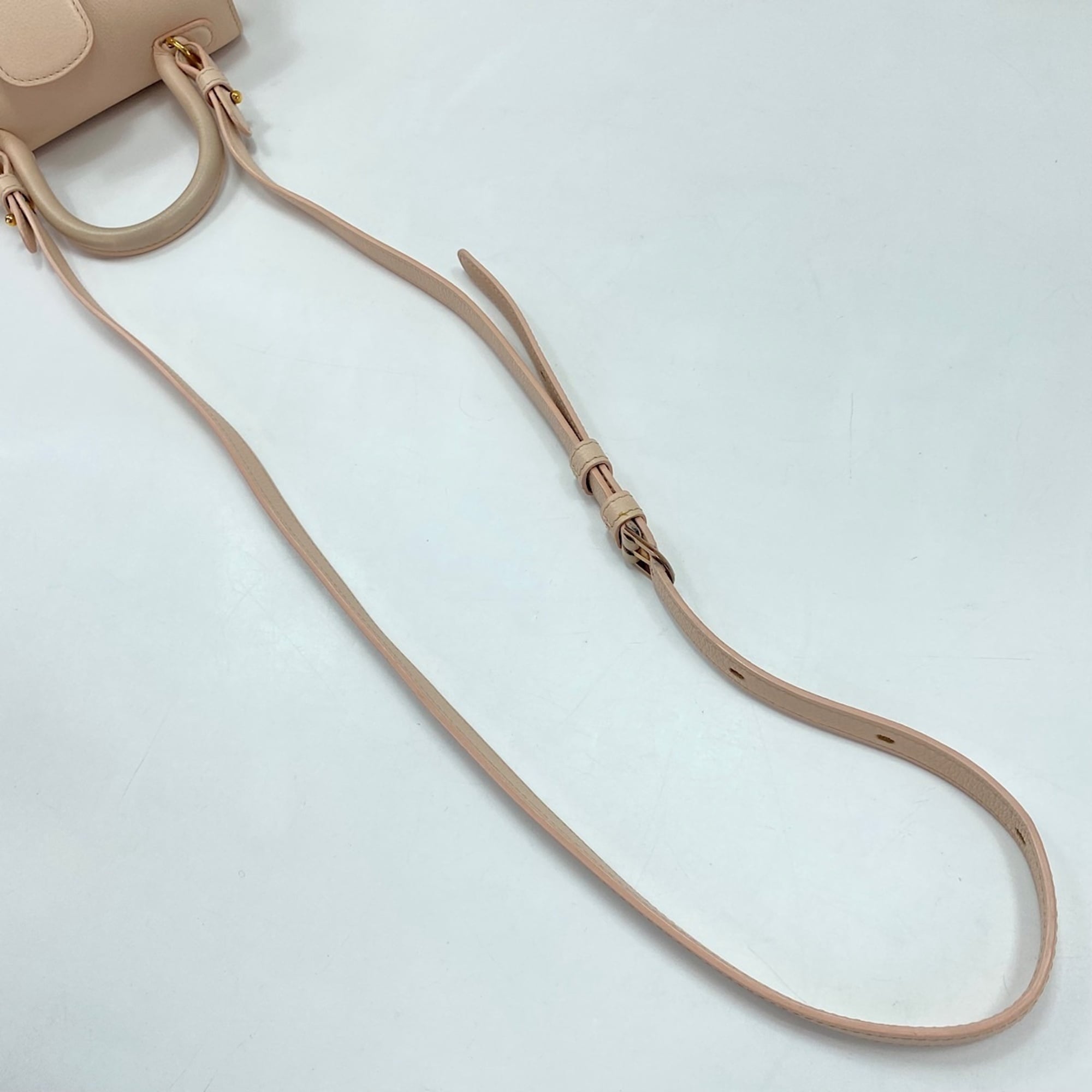 Delvaux Pink Handbag Shoulder Bag (Pre-Owned)
