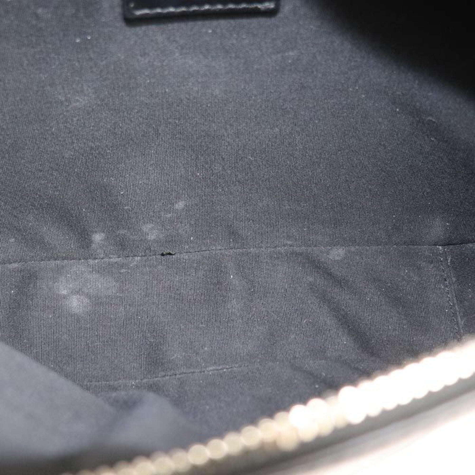 Christian Dior Black Leather Shoulder Bag (Pre-Owned)