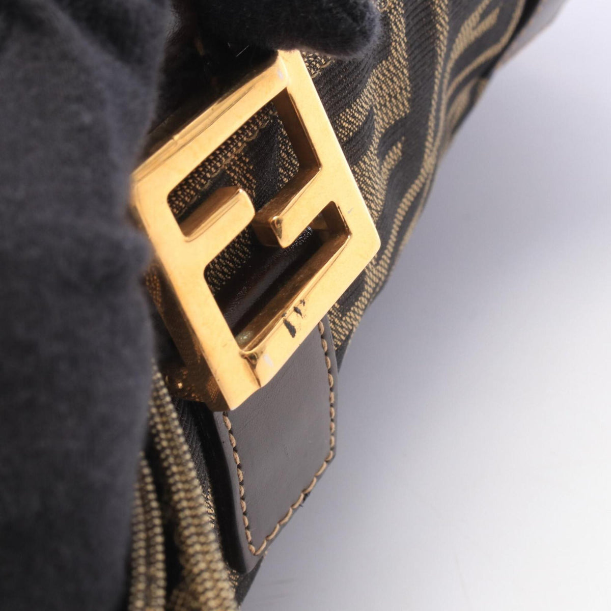Fendi Black Brown Canvas Leather Handbag (Pre-Owned)