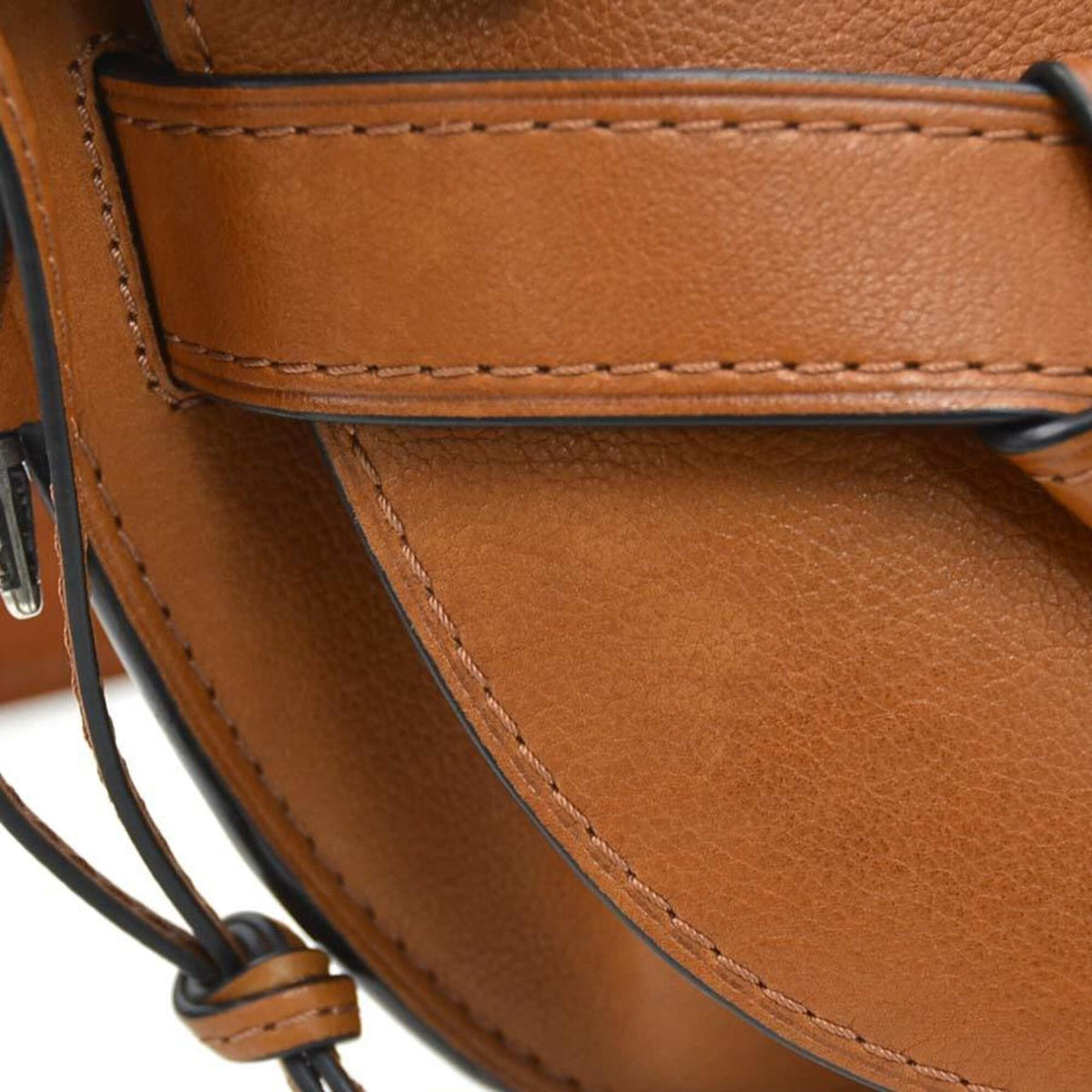 Loewe Brown Leather Shoulder Bag (Pre-Owned)