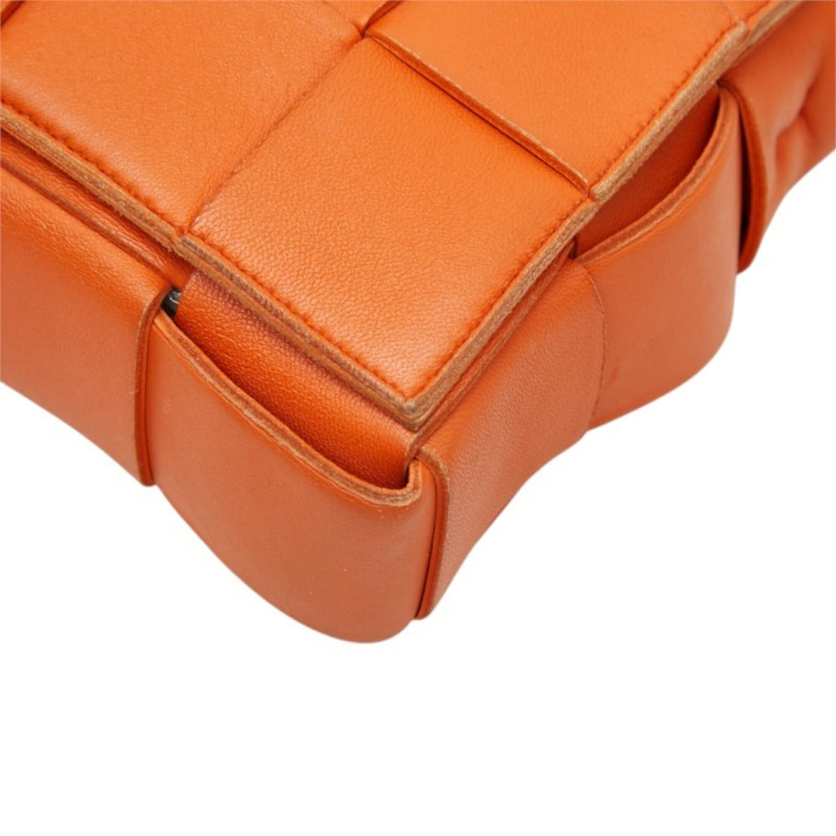 Bottega Veneta Orange Leather Shoulder Bag (Pre-Owned)