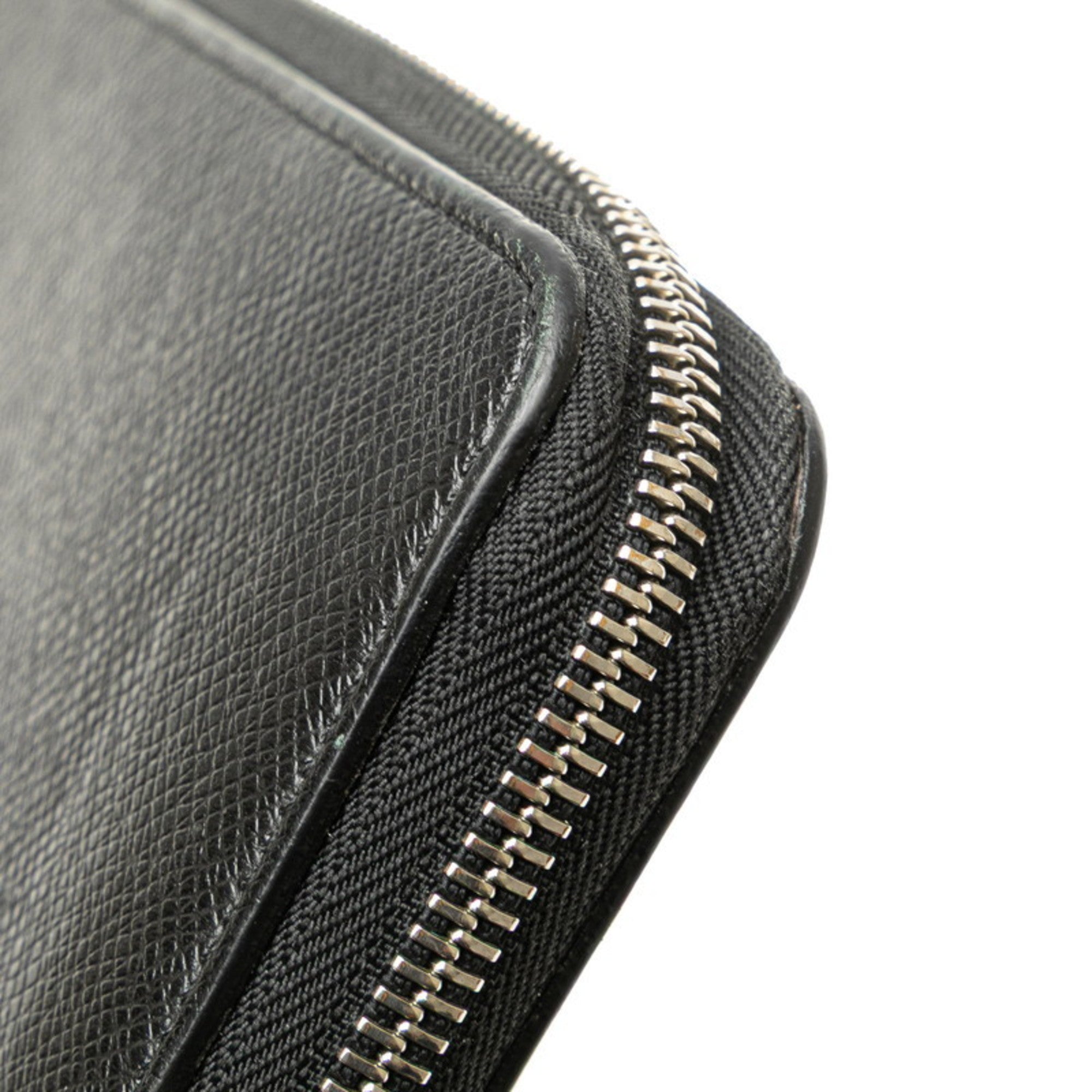 Louis Vuitton Taiga Black Noir Leather Coin Purse/Coin Case (Pre-Owned)