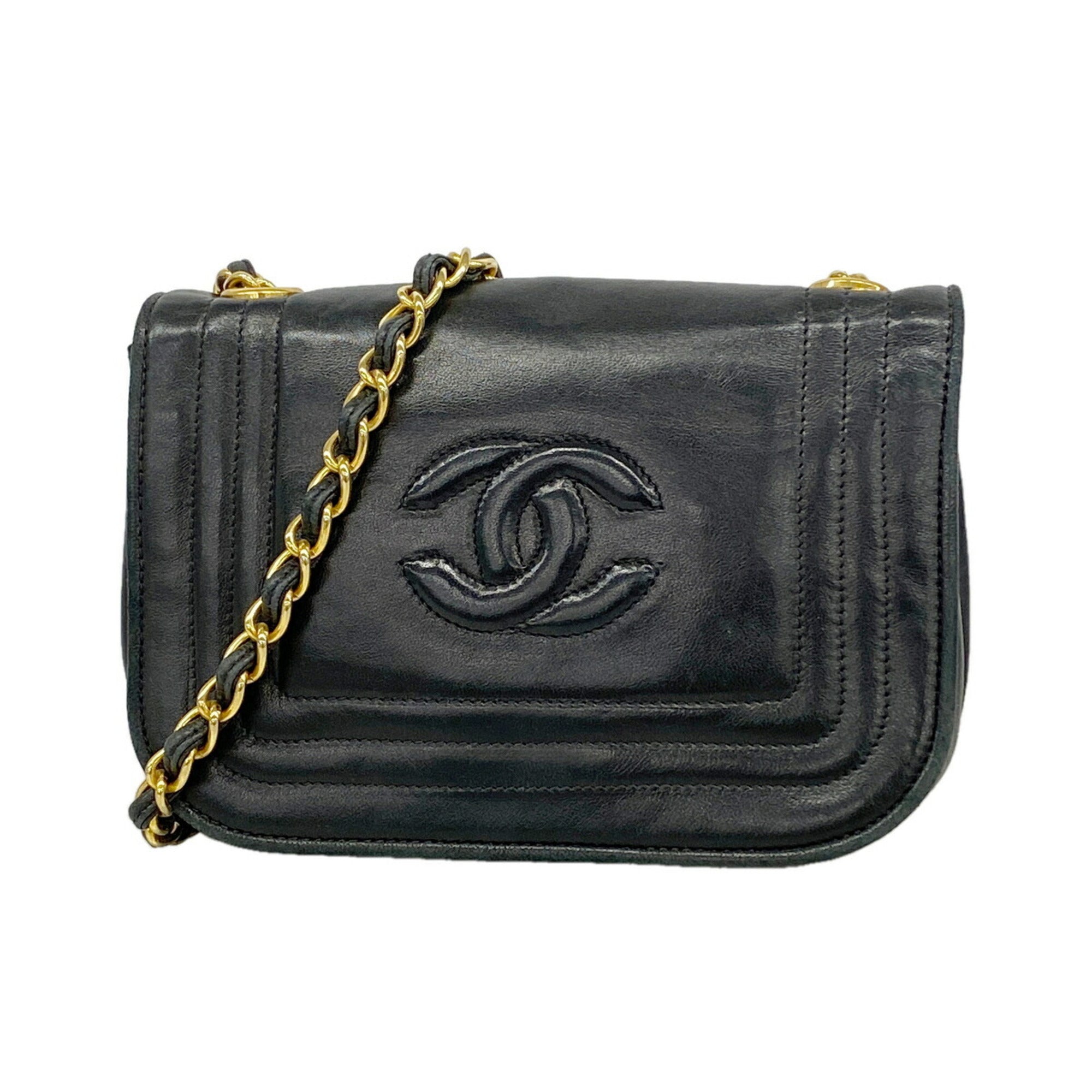 Chanel Black Leather Shoulder Bag (Pre-Owned)