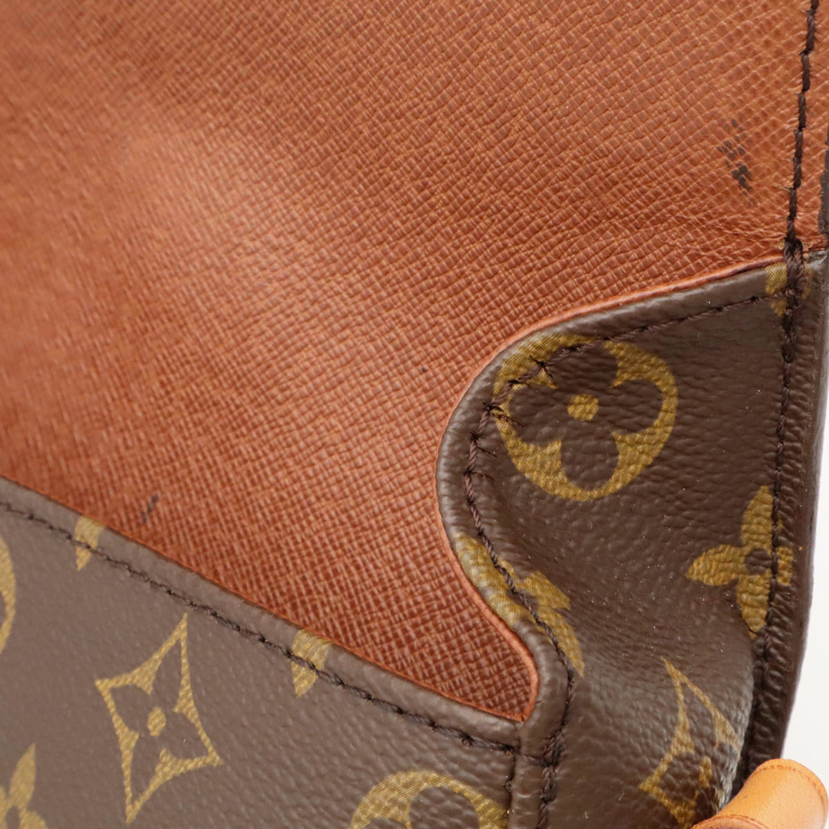 Louis Vuitton Brown Galle Monogram Monogram Pochette Shoulder Bag (Pre-Owned)