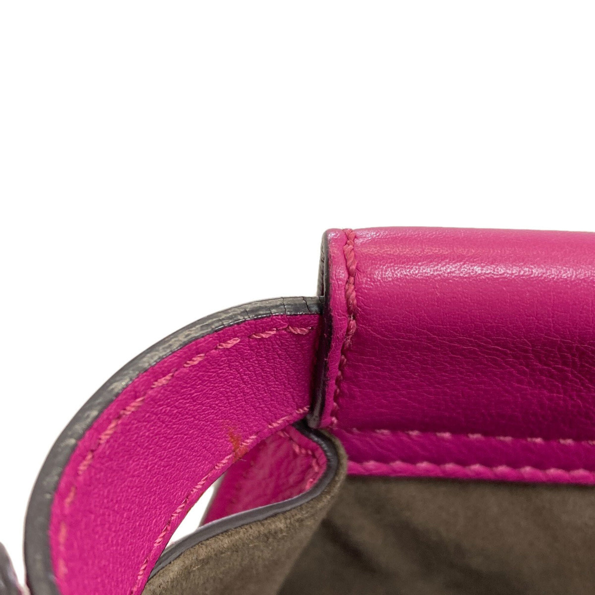 Fendi Pink Leather Handbag (Pre-Owned)