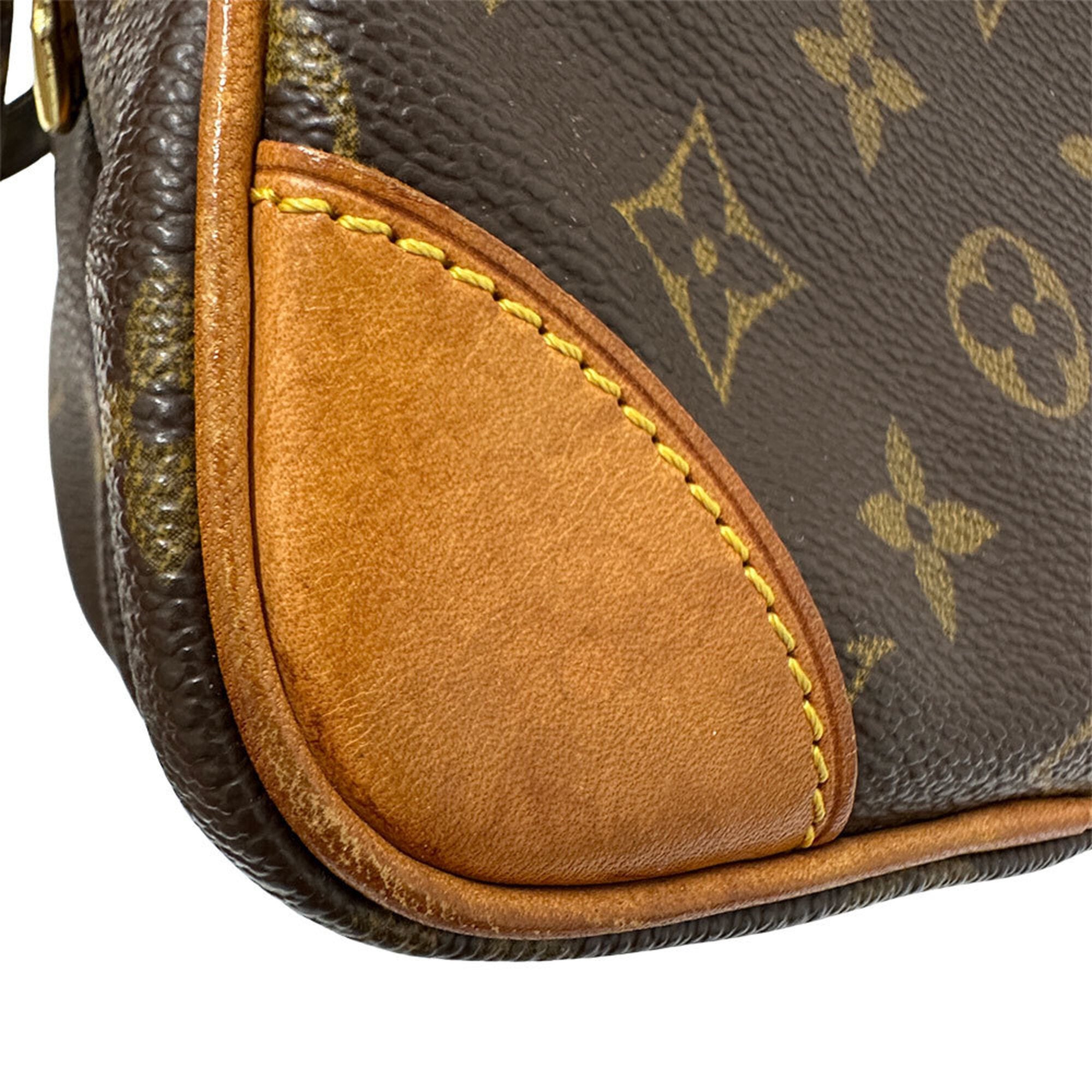Louis Vuitton Brown Monogram Canvas Shoulder Bag (Pre-Owned)