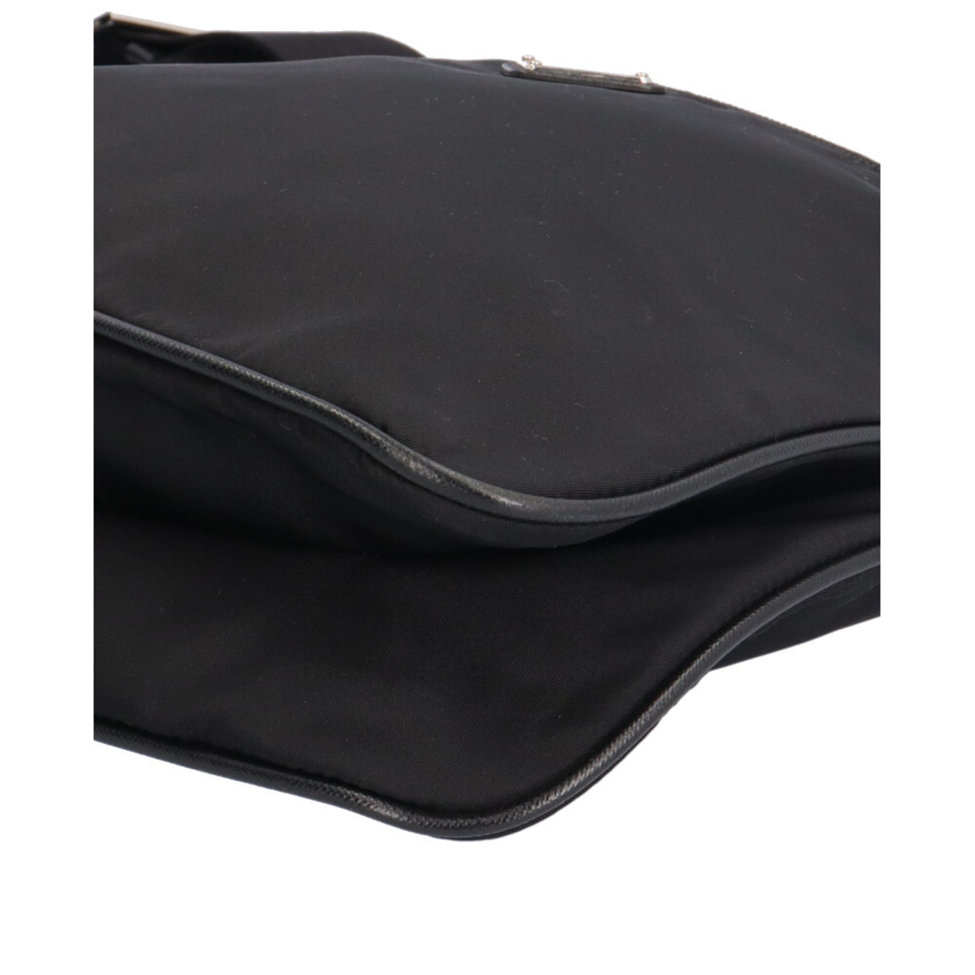 Prada Black Nylon Shoulder Bag (Pre-Owned)