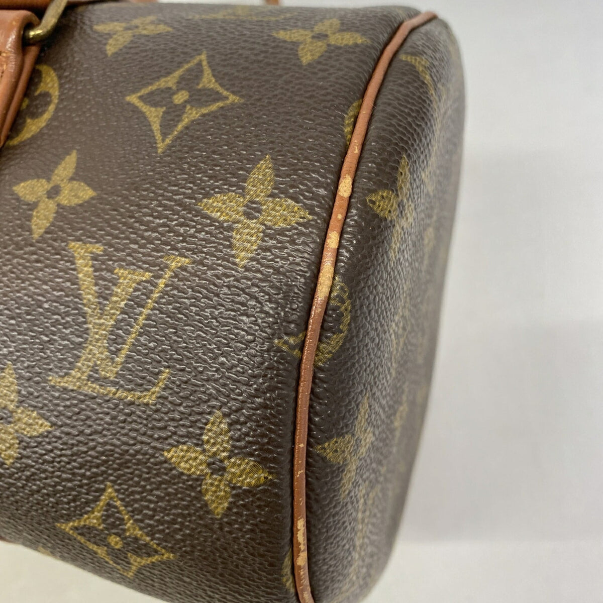 Louis Vuitton Brown Handbag (Pre-Owned)