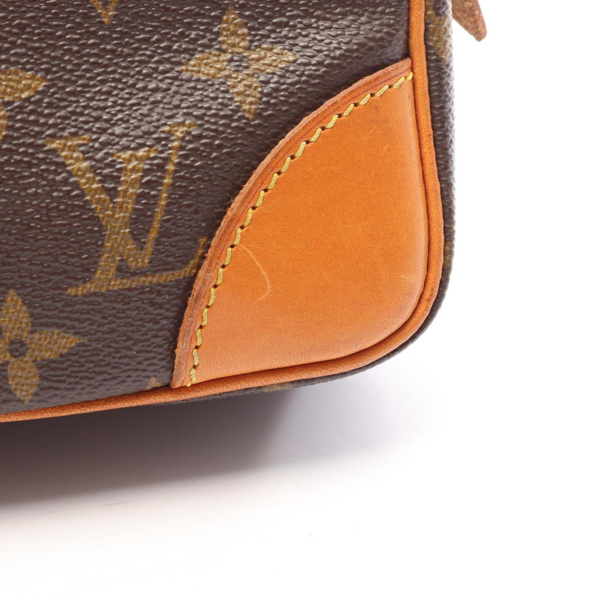 Louis Vuitton Brown Coated Canvas Monogram Leather Clutch Bag Handbag (Pre-Owned)