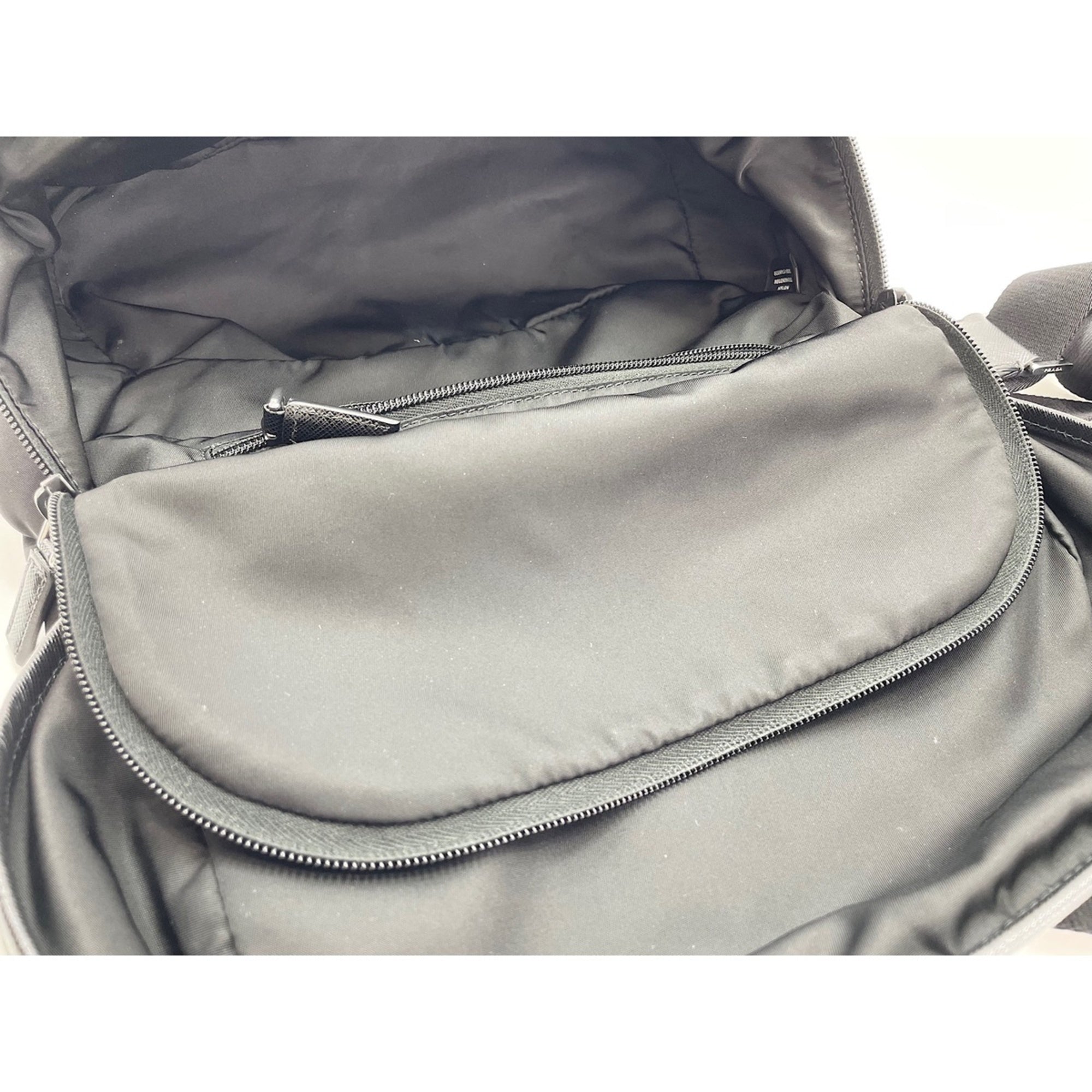 Prada Black Shoulder Bag (Pre-Owned)