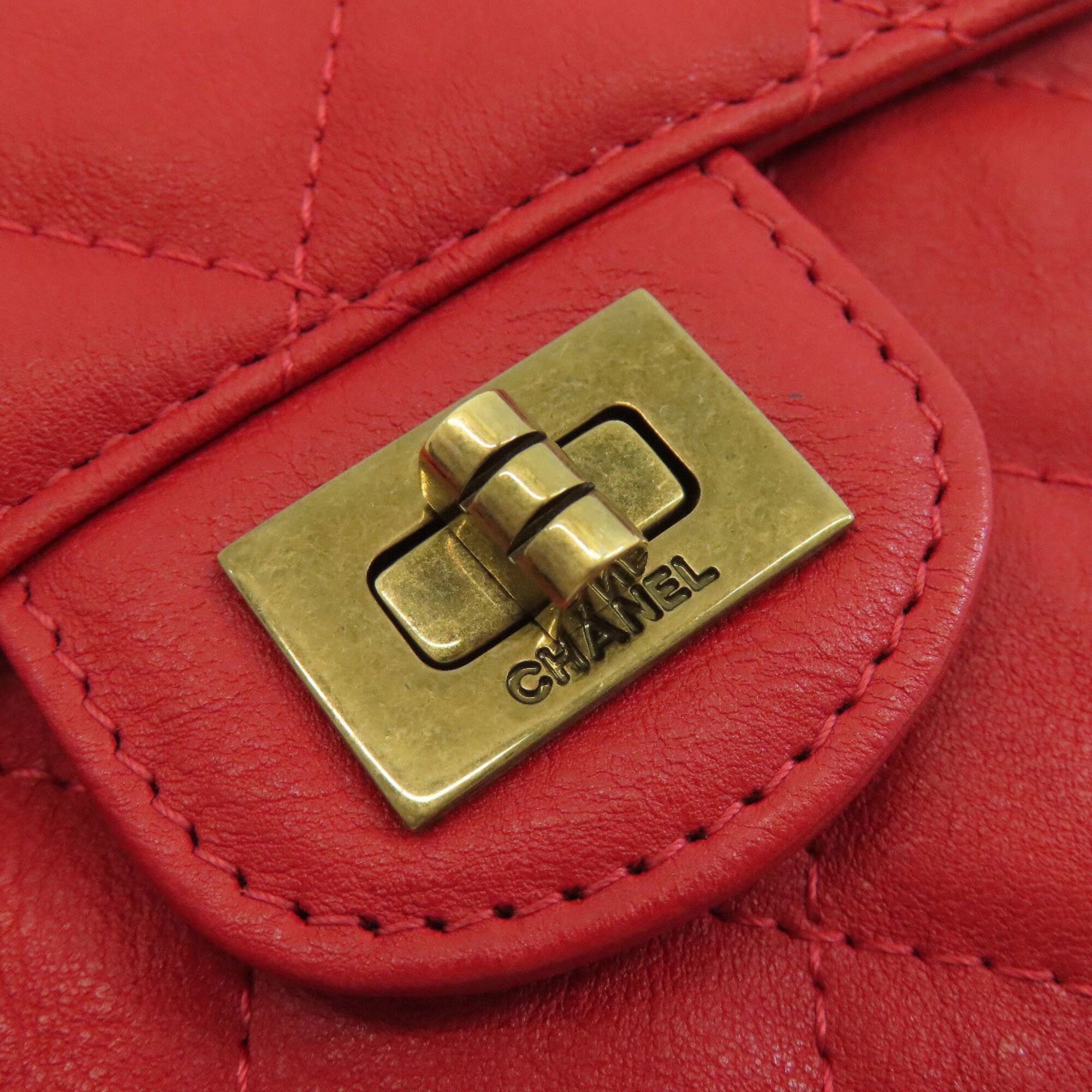 Chanel Red Color Leather Wallet (Bi-Fold) (Pre-Owned)