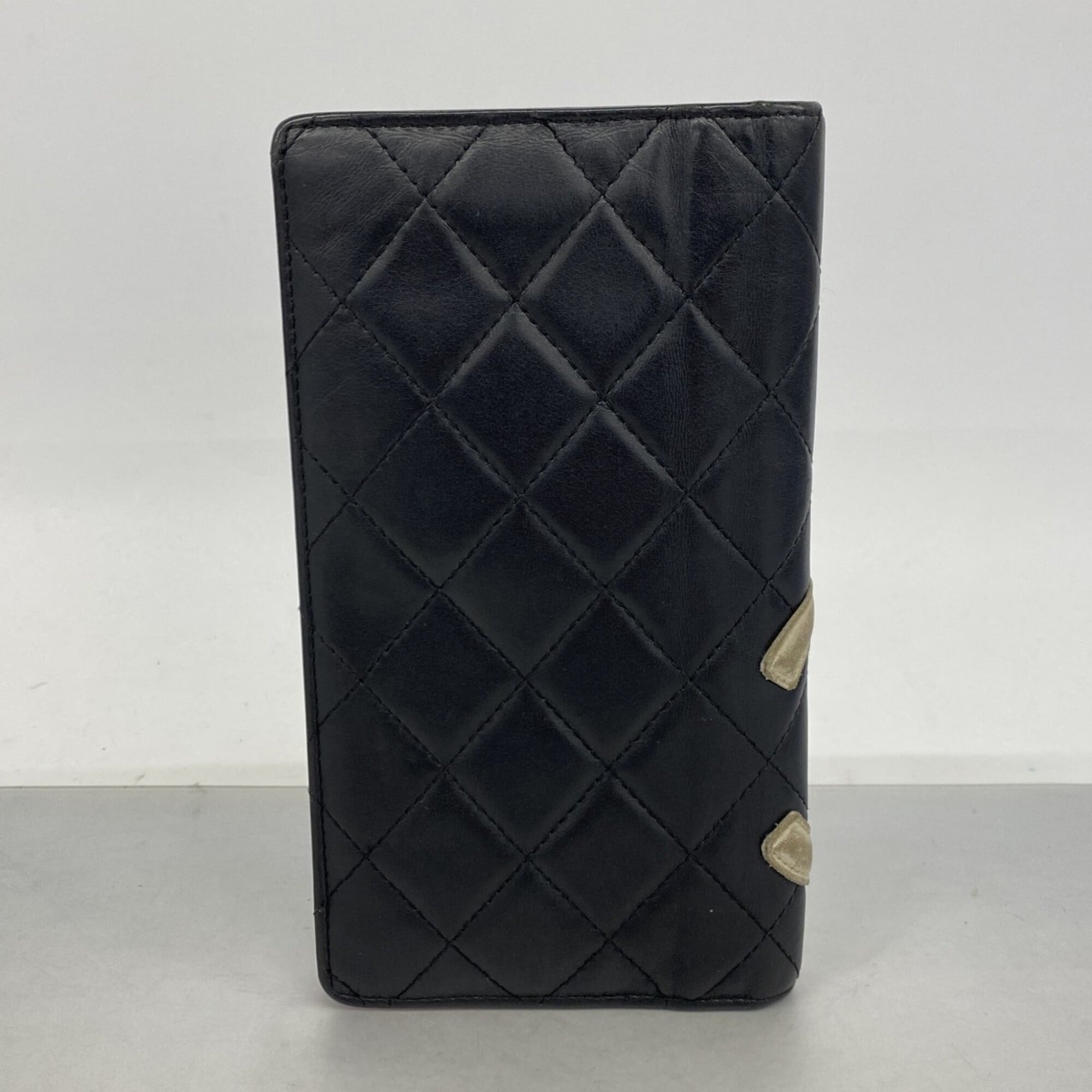 Chanel Black White Leather Long Wallet (Bi-Fold) (Pre-Owned)