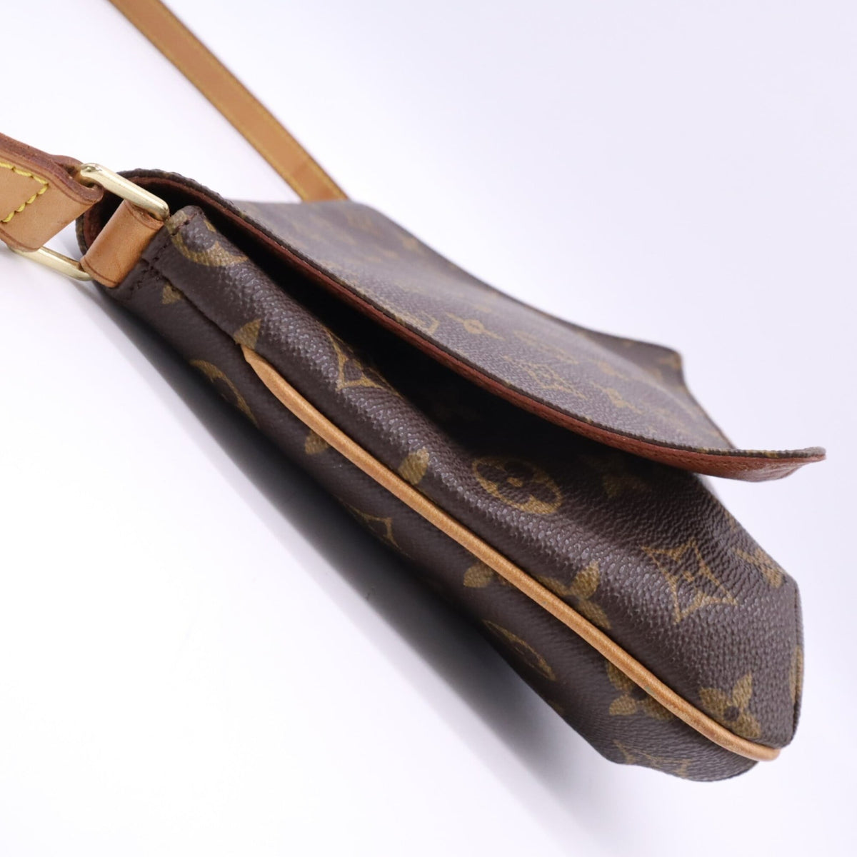 Louis Vuitton Beige Brown Coated Canvas Leather Shoulder Bag (Pre-Owned)