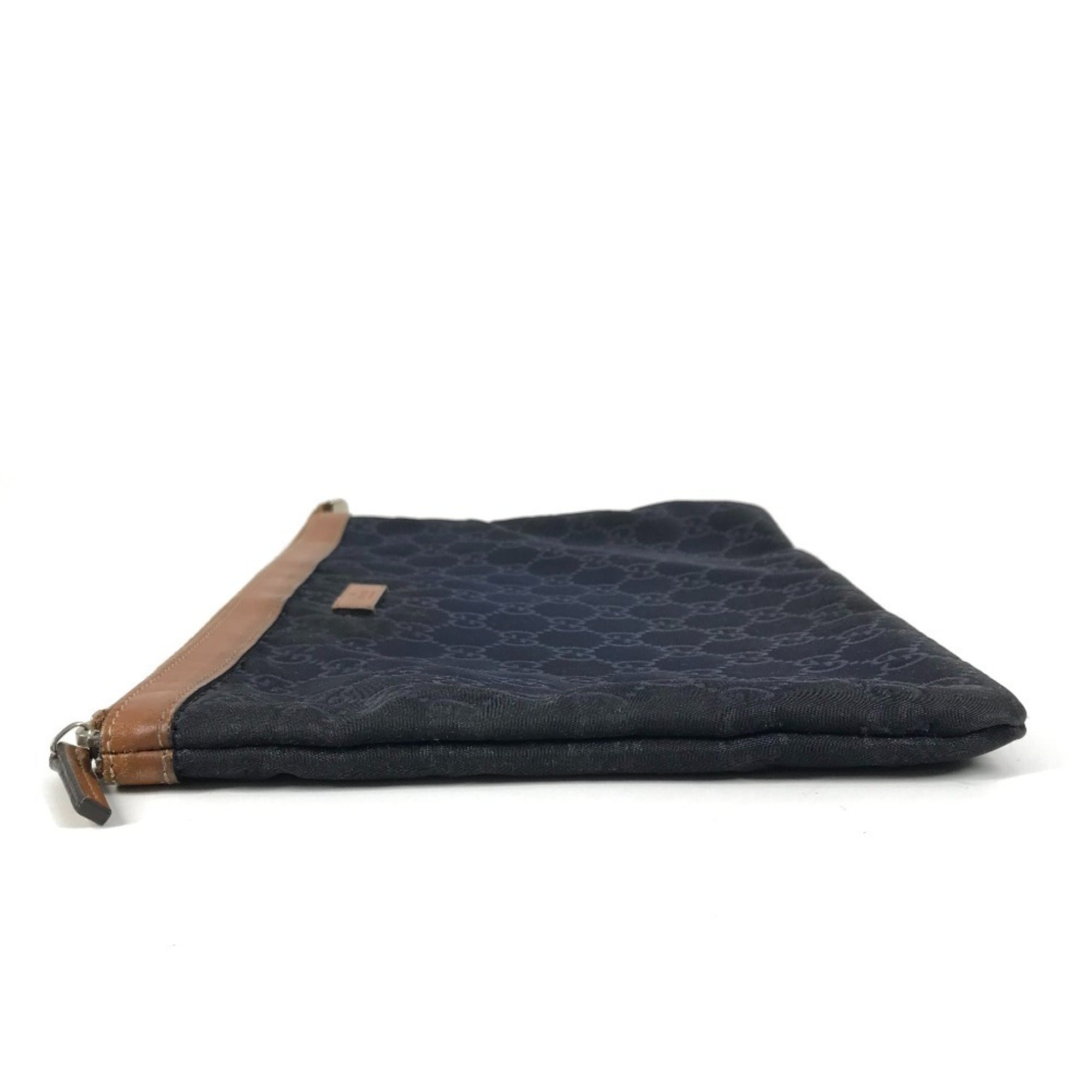 Gucci Navy Leather Nylon Clutch Bag (Pre-Owned)
