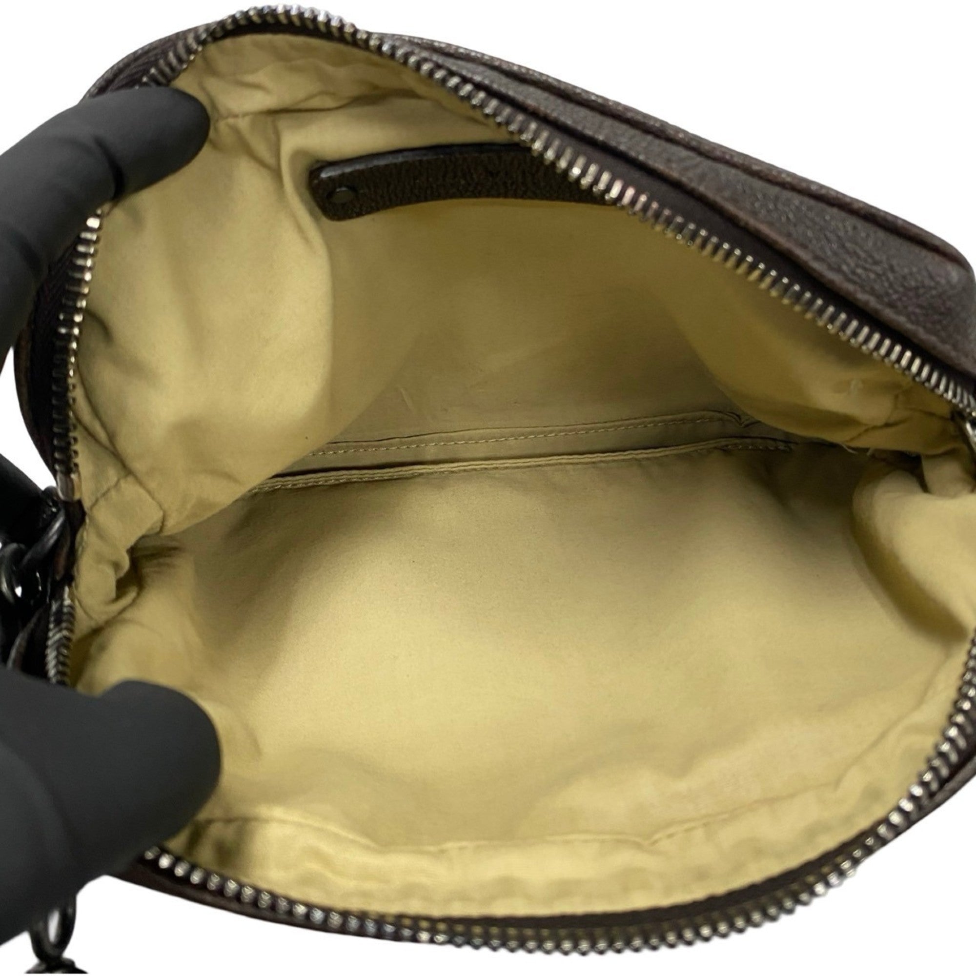 Bottega Veneta Brown Leather Pochette Shoulder Bag (Pre-Owned)